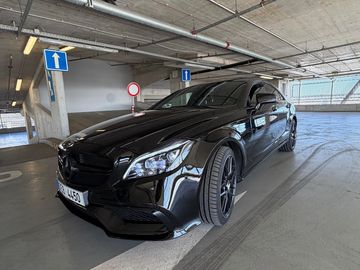 Mercedes CLS 550 V8 Biturbo