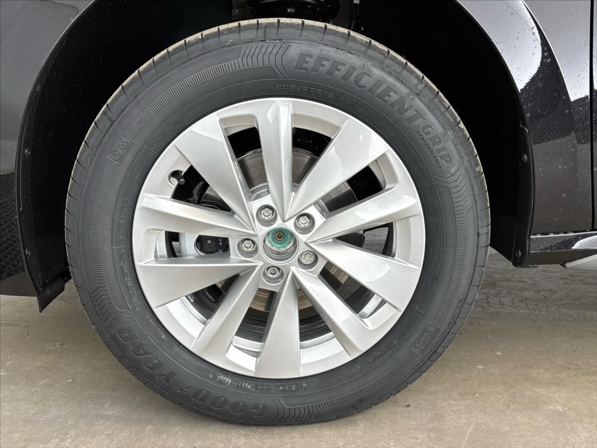 Škoda Kamiq, 1,5 TSI Top Selec. DSG - fotka 5