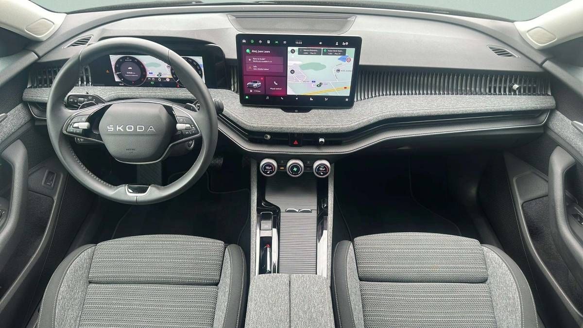 Škoda Superb, Combi Selection 2,0TDI 110kW D - fotka 5