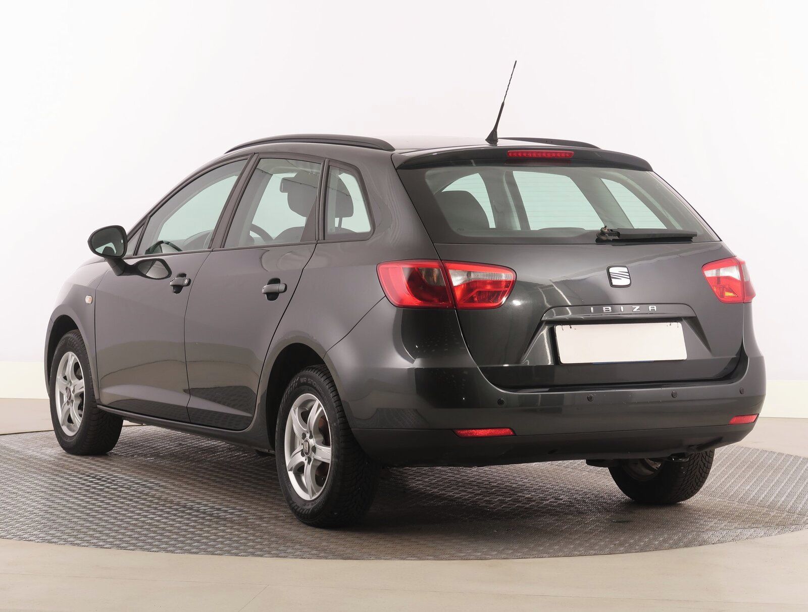 Seat Ibiza, 1.2 TDI, po STK - fotka 4