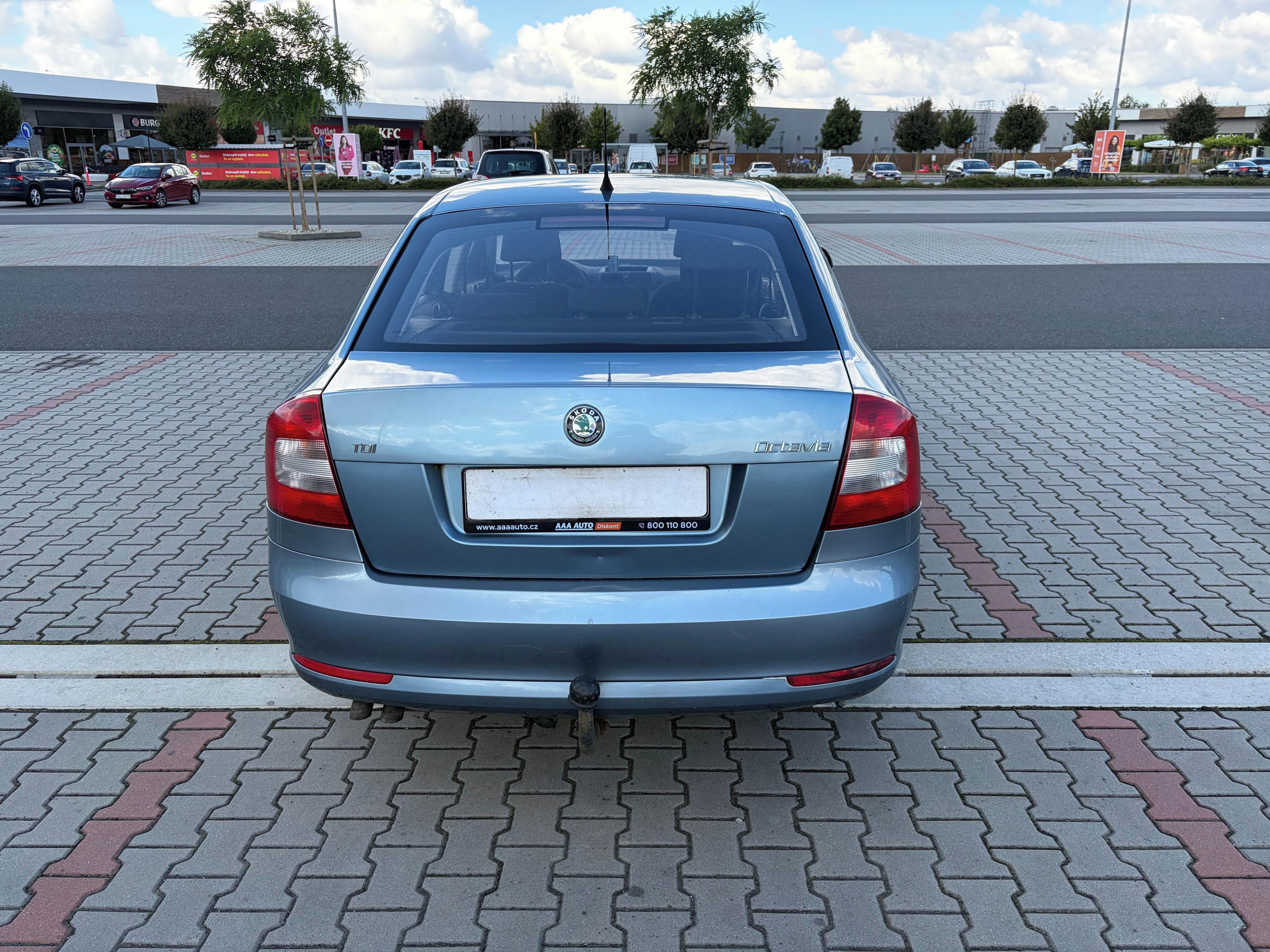 Škoda Octavia, II 1.9 TDi 77kw ČR klima TZ - fotka 4