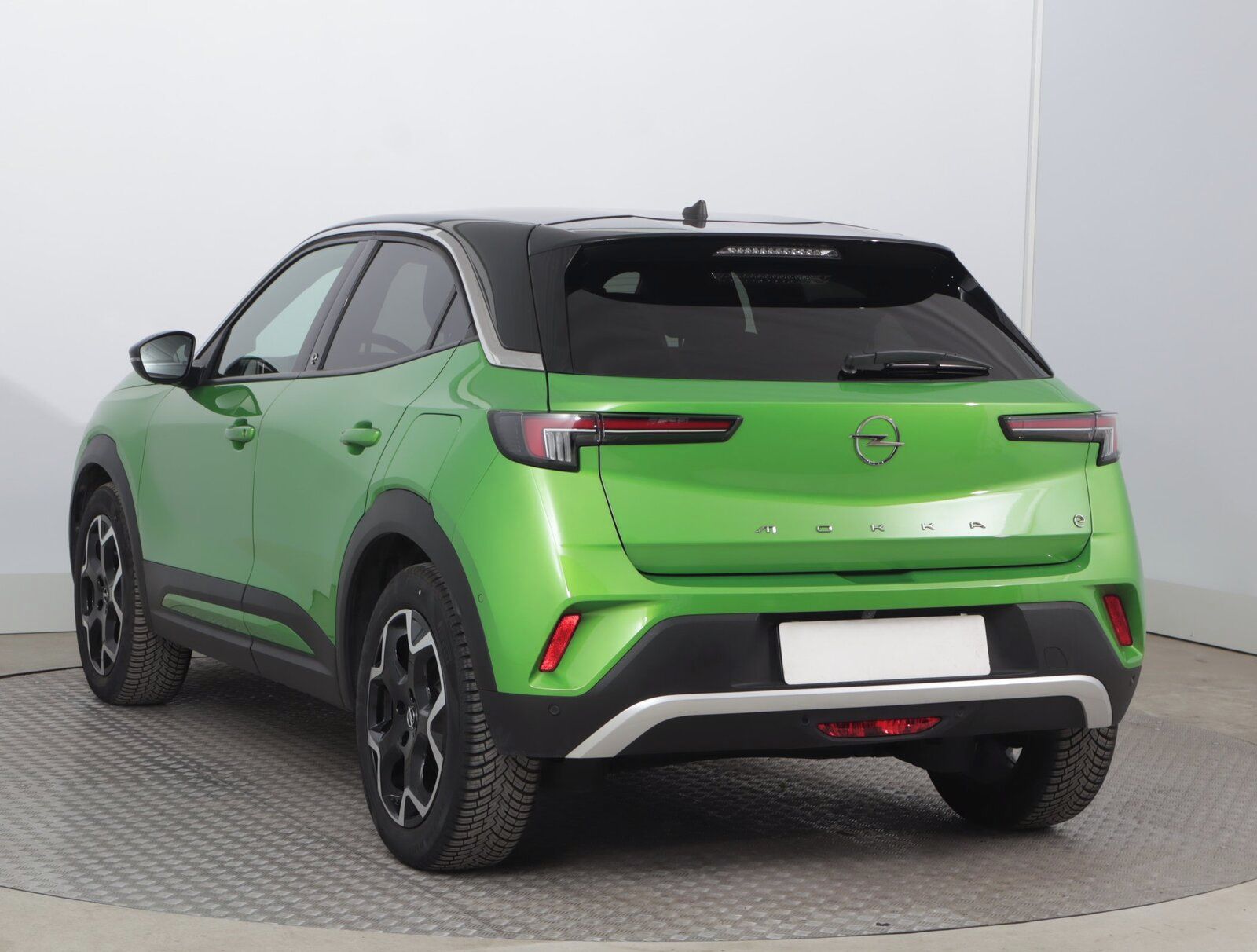 Opel Mokka, Electric 50 kWh, SoH 90% - fotka 4