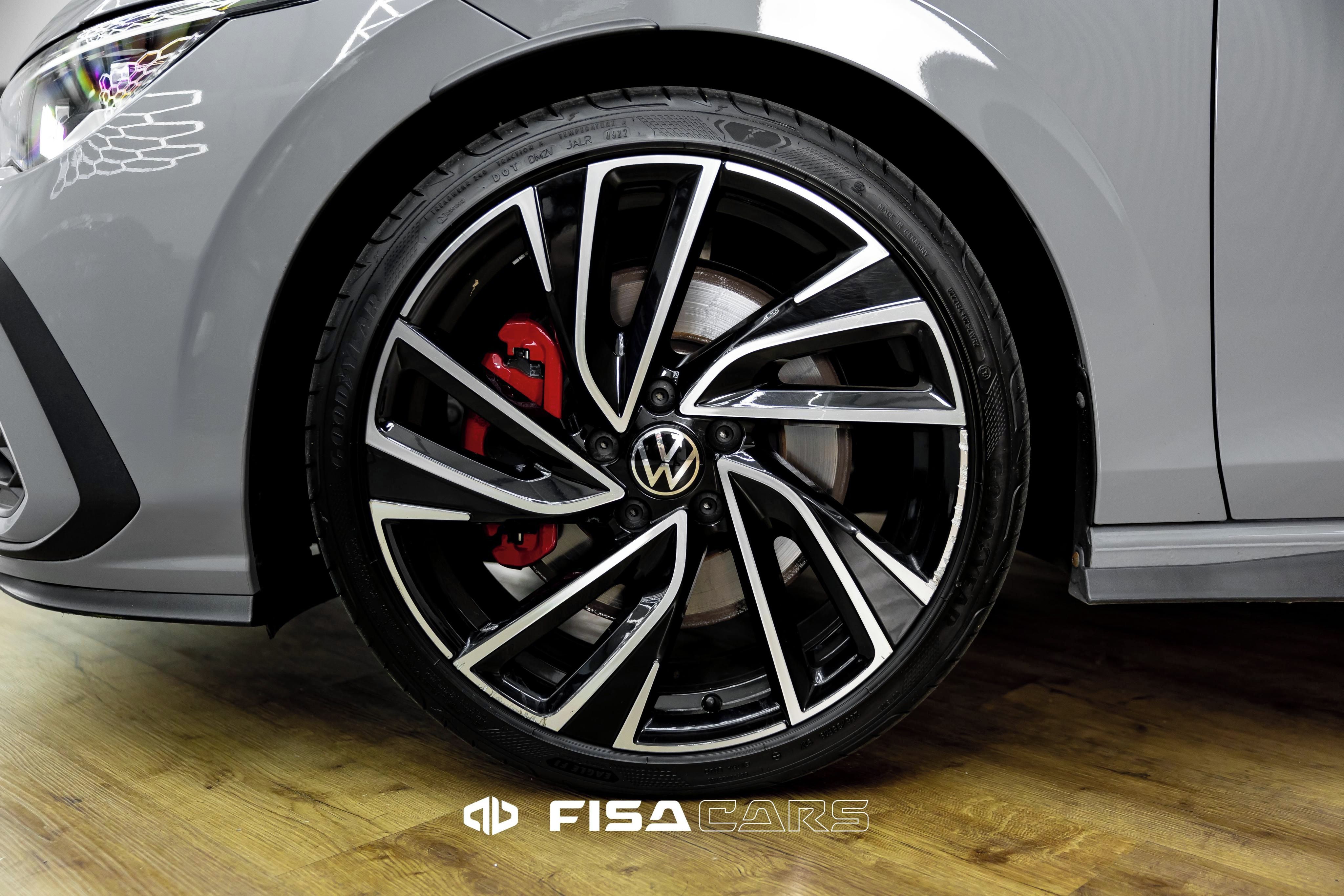 Volkswagen Golf, GTI BLACK OPTIK - fotka 6