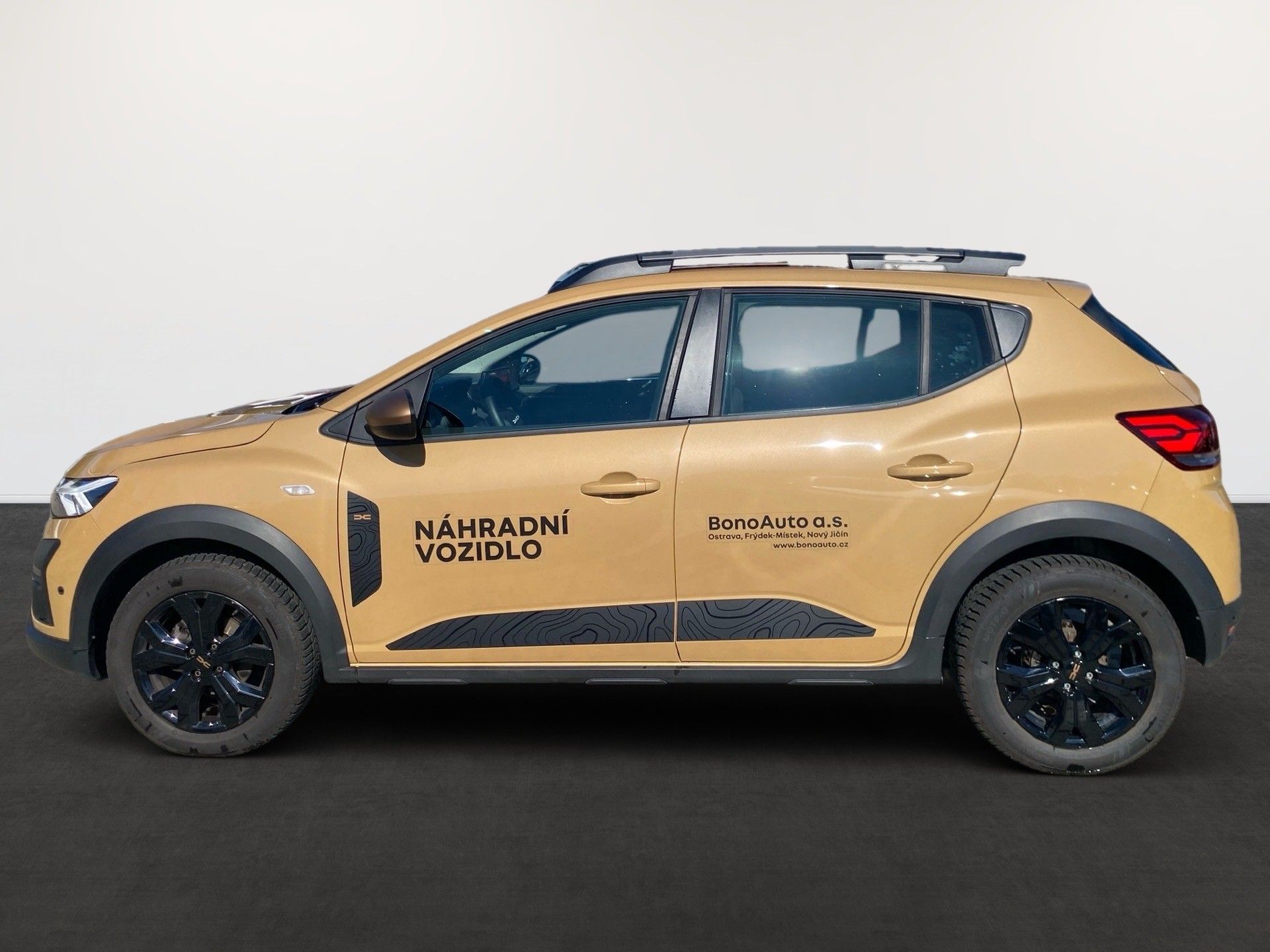 Dacia Sandero, Stepway Extreme TCe 110 - fotka 6