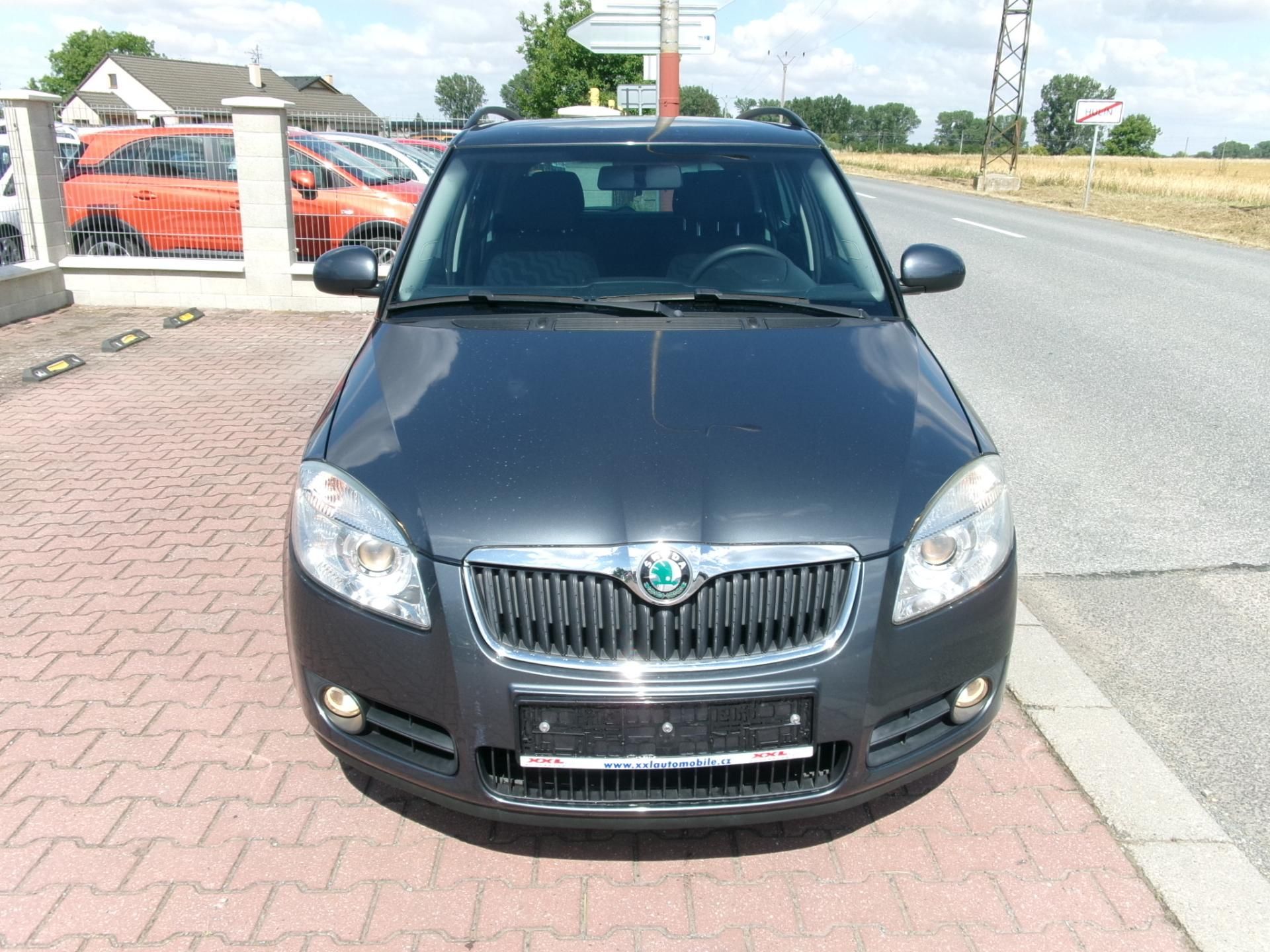 Škoda Fabia, 1,6 16V KLIMA 1.MAJ serv.kn. - fotka 2
