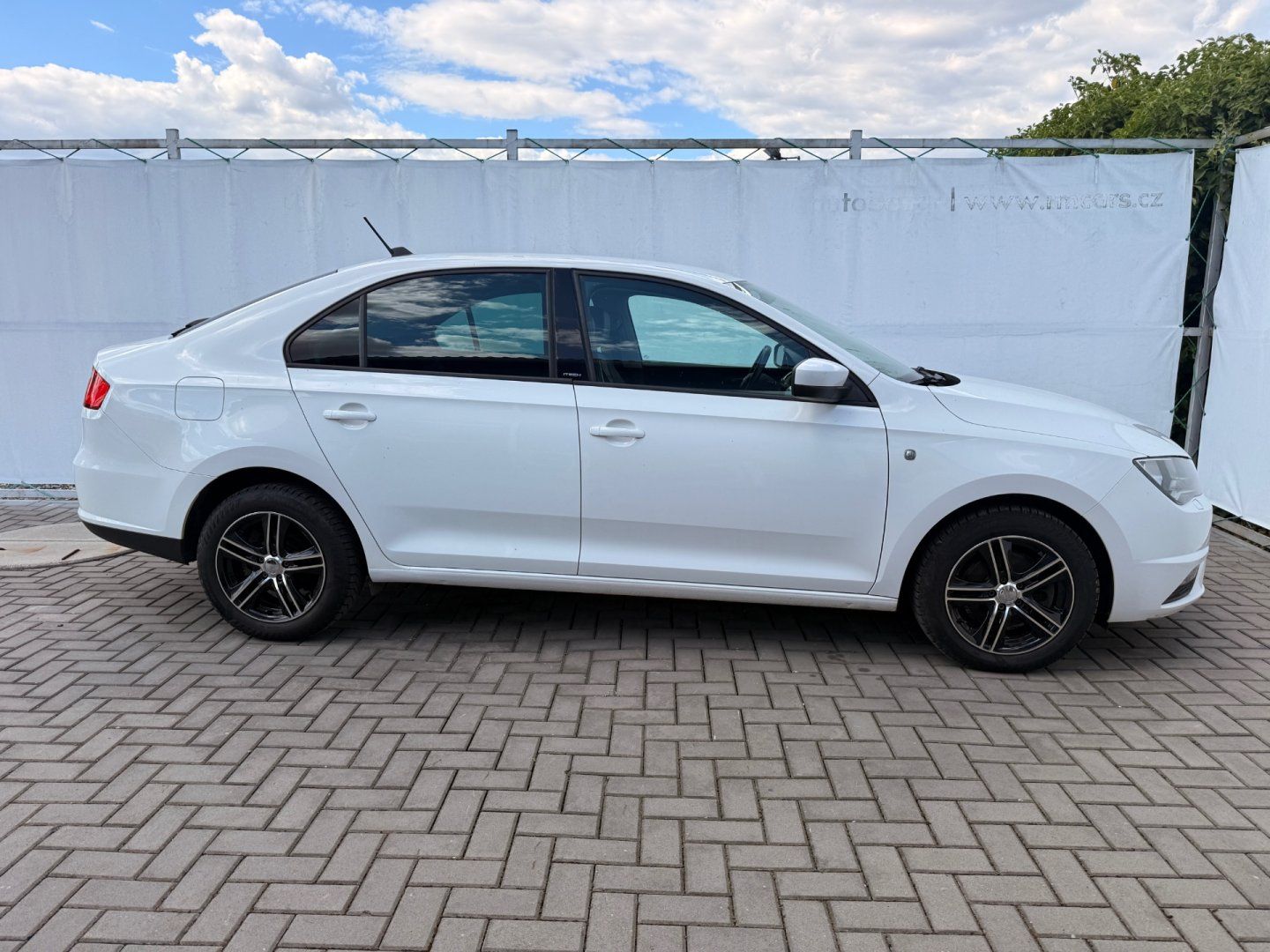 Seat Toledo, 1.6TDI 77kW*KLIMA*NAVIGACE*CEB - fotka 6