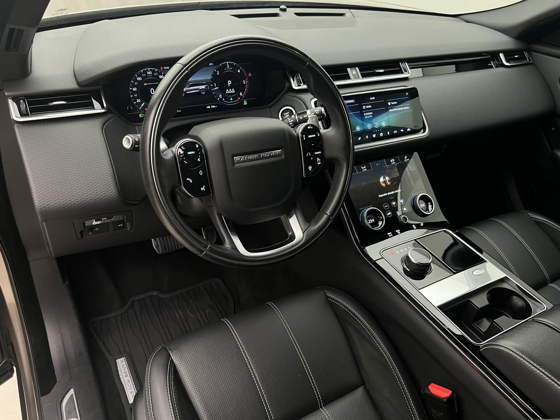 Land Rover Range Rover Velar, D300 S AWD AUT CZ - fotka 4