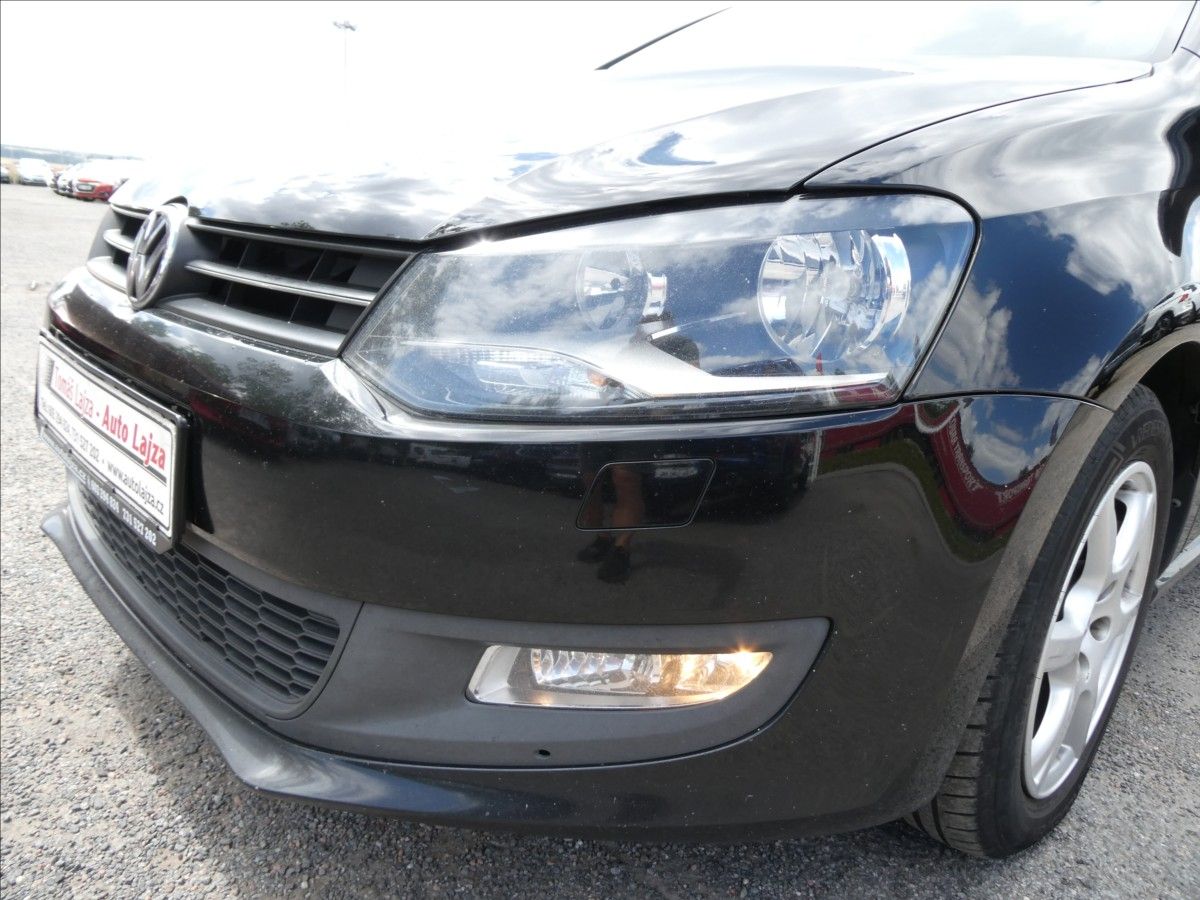 Volkswagen Polo, 1,2 i 51kW 2x kola, po servise - fotka 4