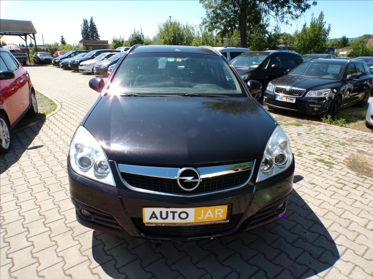 Opel Vectra, 1,8 16V  KLIMA - fotka 3