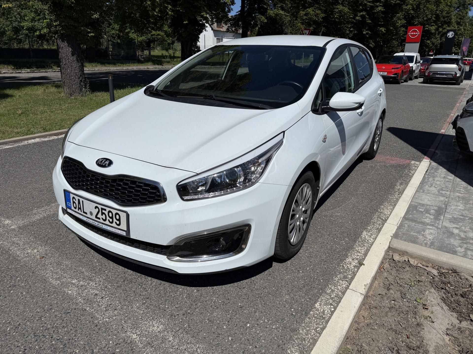 Kia Cee´d, 1.6 GDi 99kw - fotka 3