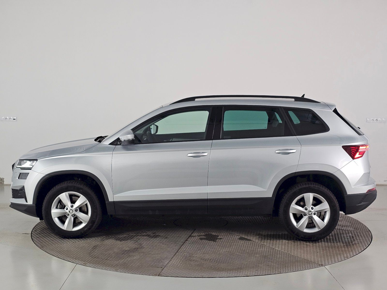 Škoda Karoq, 1.5TSi 110kW SELECTION - fotka 3