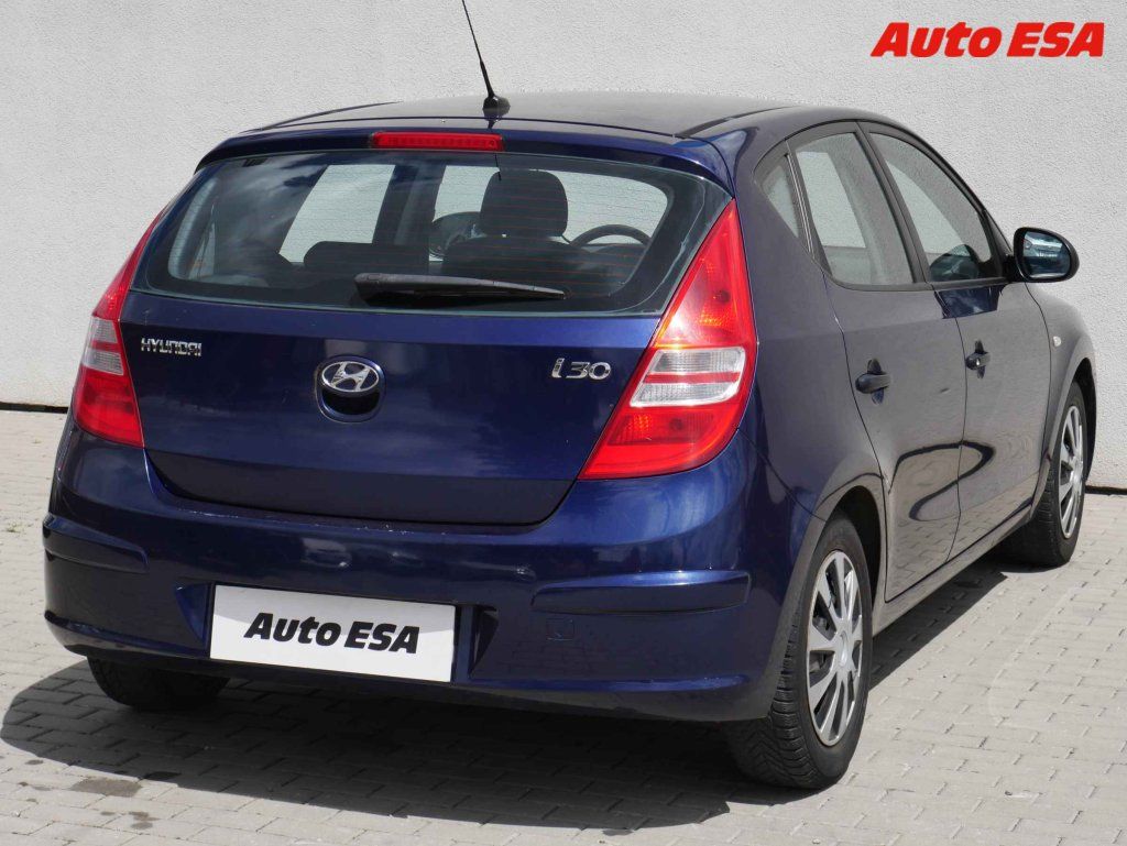 Hyundai i30, 1.4i - fotka 4