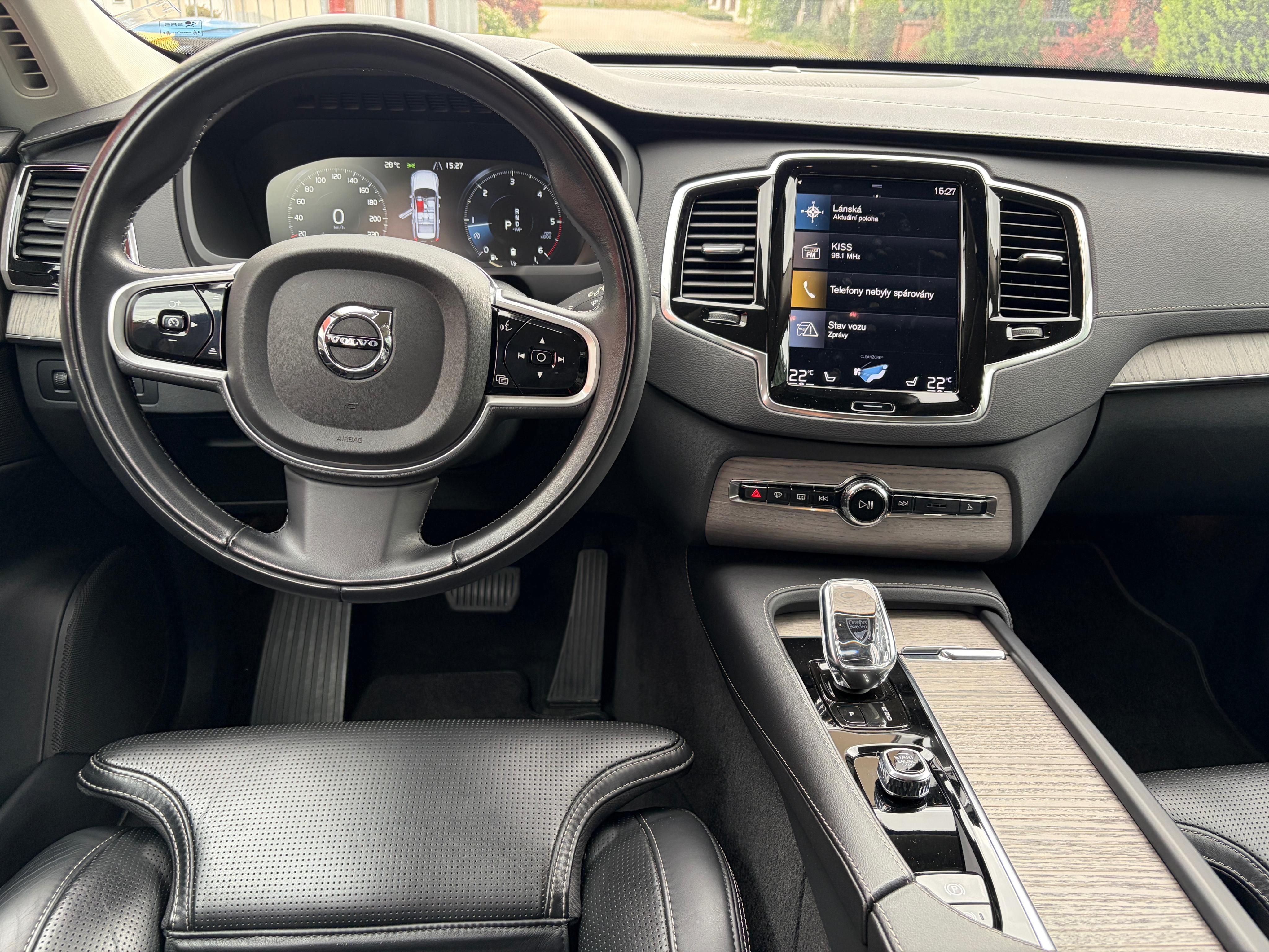 Volvo XC90, B5 AWD diesel Inscription - fotka 6