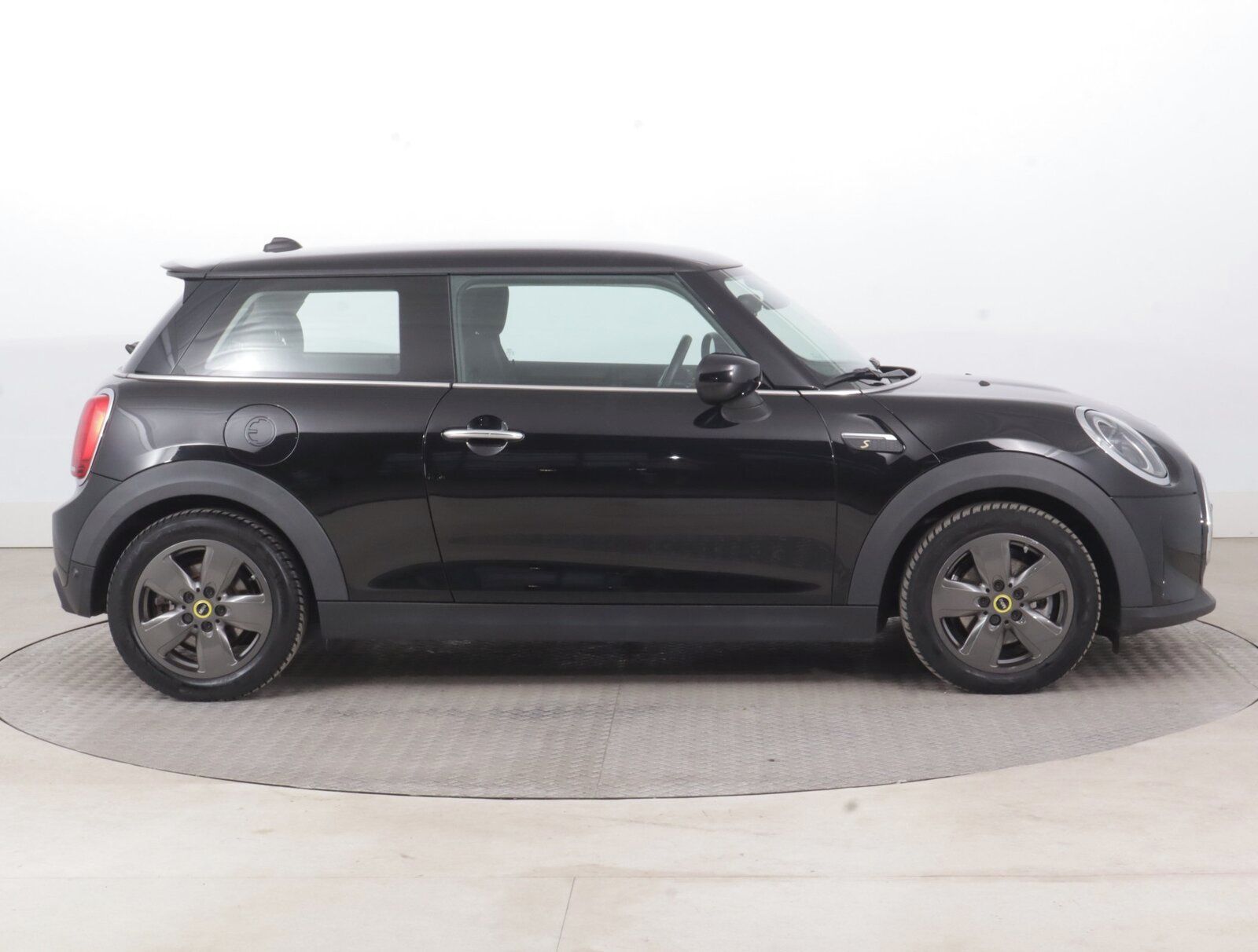 Mini, Cooper SE 32 kWh, SoH 100% - fotka 6