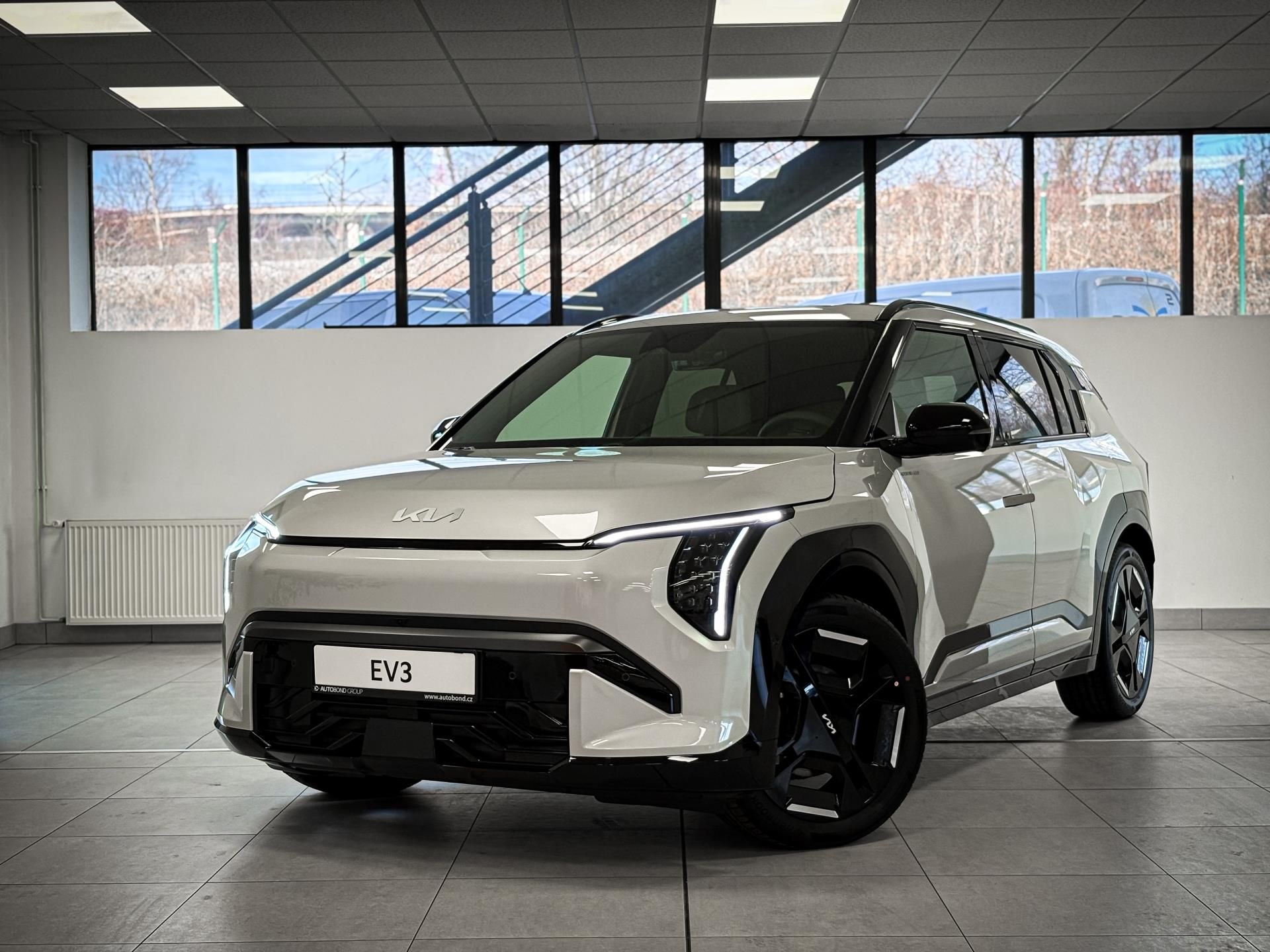 Kia EV3, GT LINE 4×2 81,4KWH+TECH+V2L