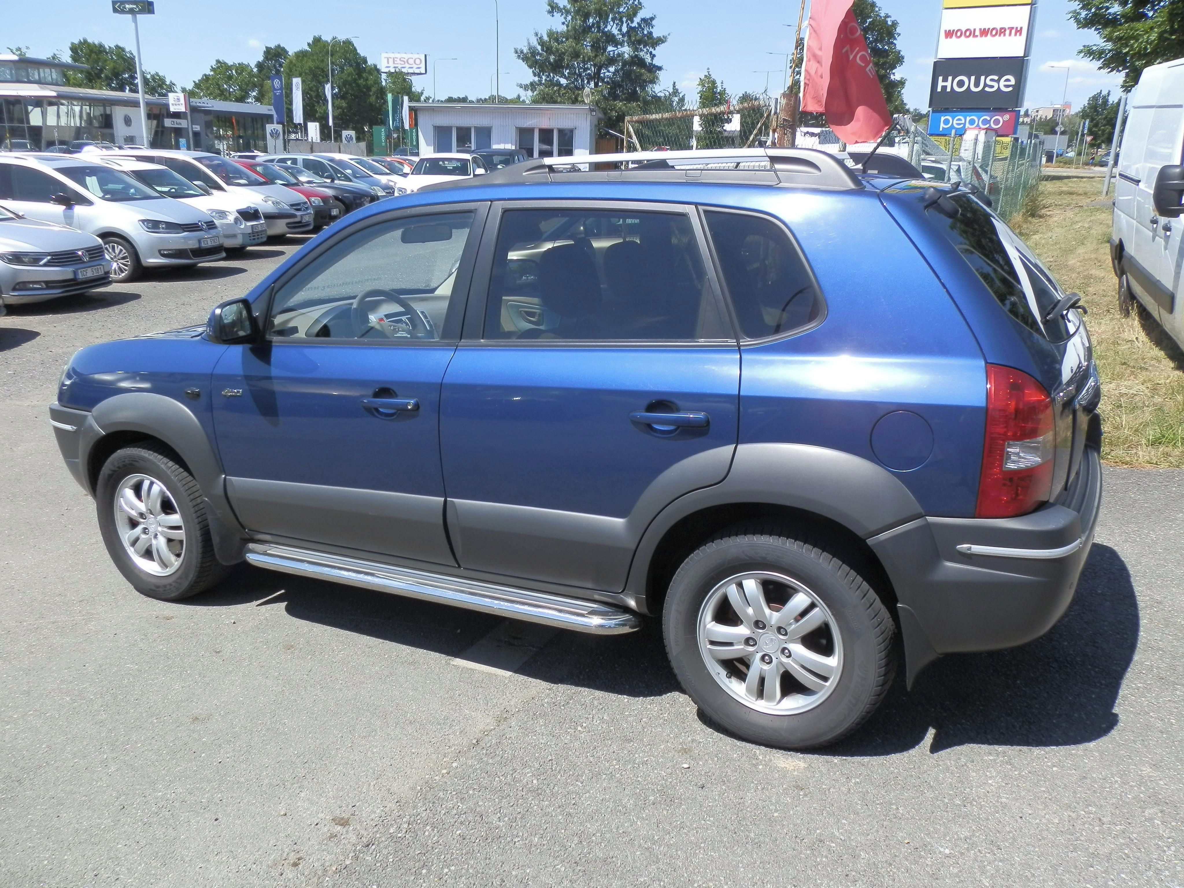 Hyundai Tucson, 2,0i - fotka 2