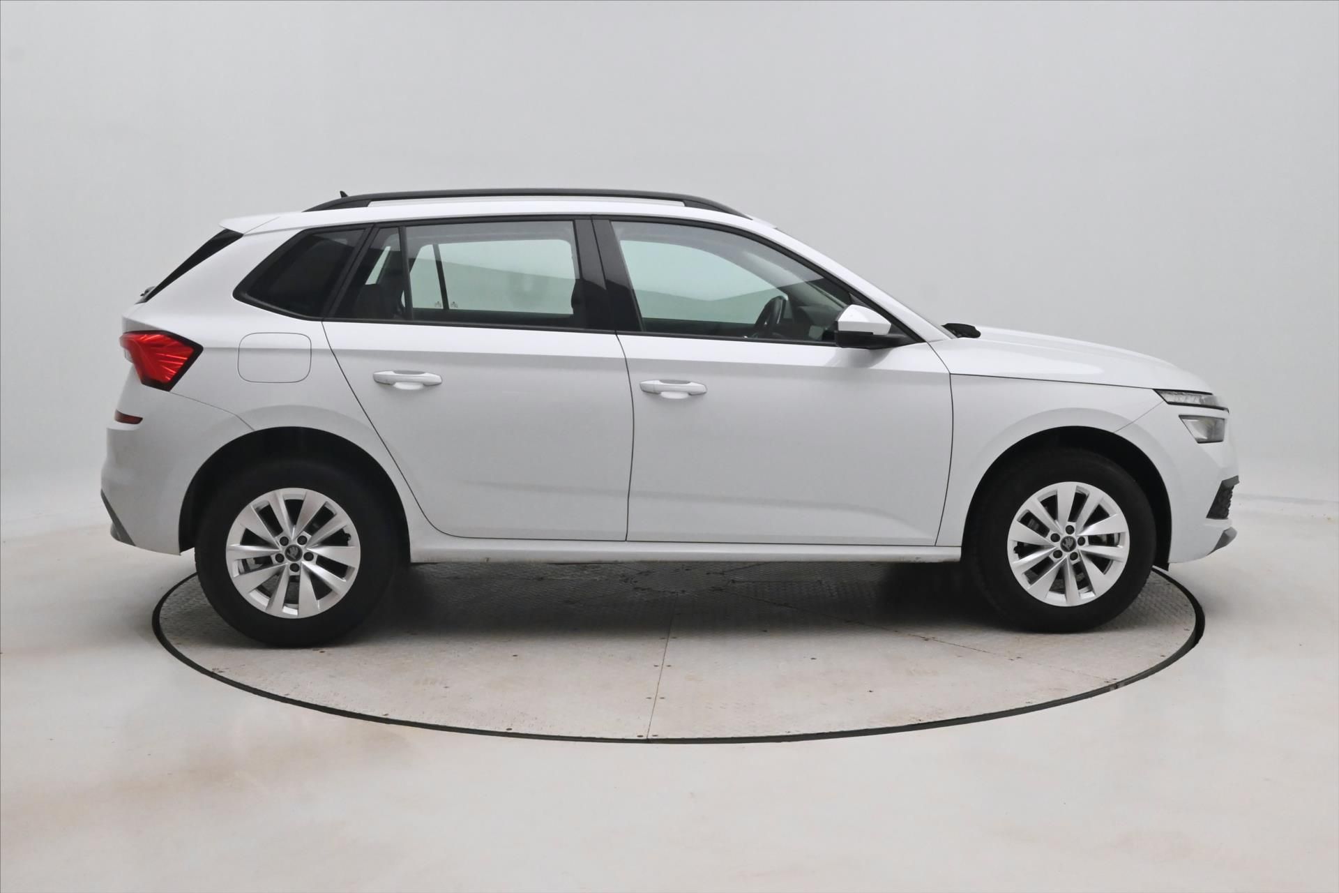 Škoda Kamiq, 1,0 TSI 81kW Ambition Záruka a - fotka 4