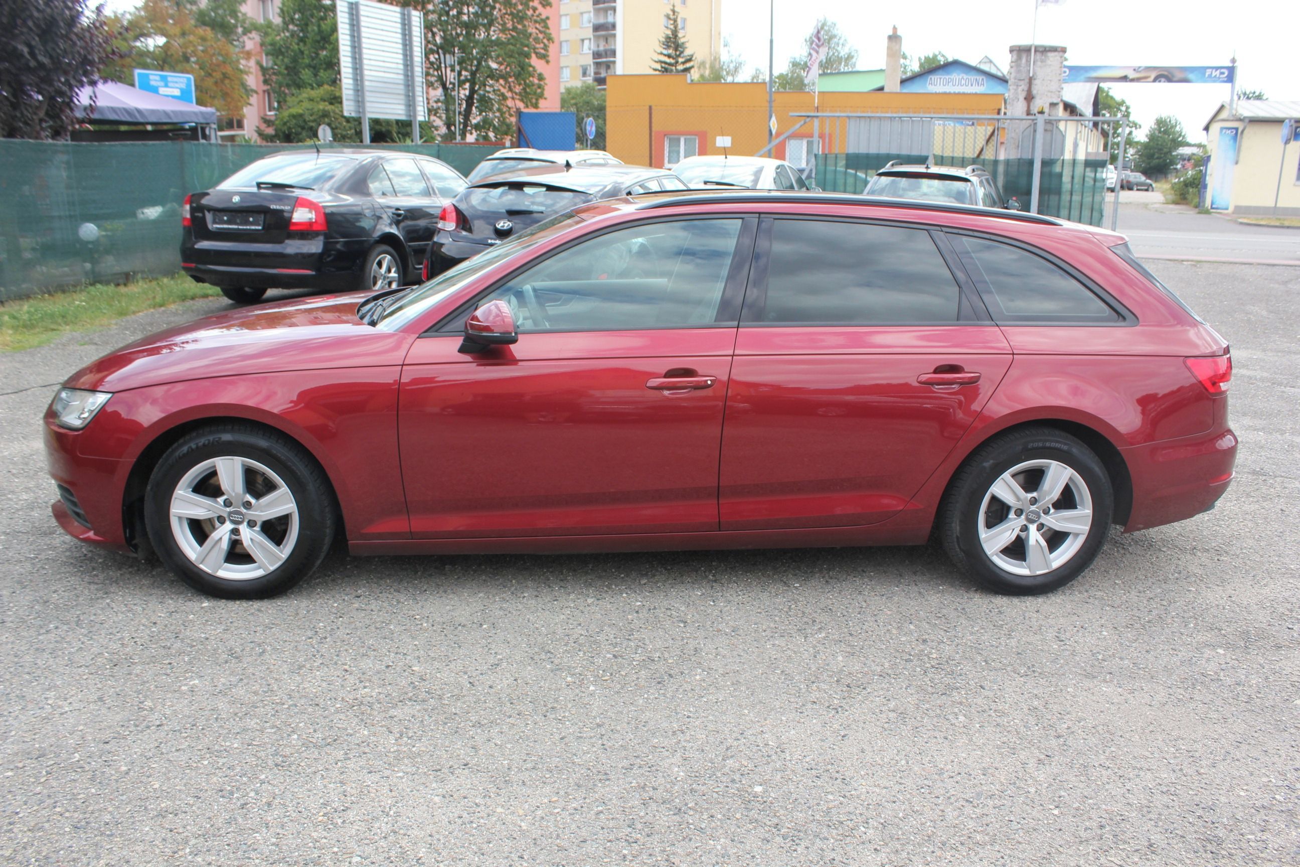 Audi A4, 2.0 TDI, S-TRONIC, LED, Avant - fotka 4