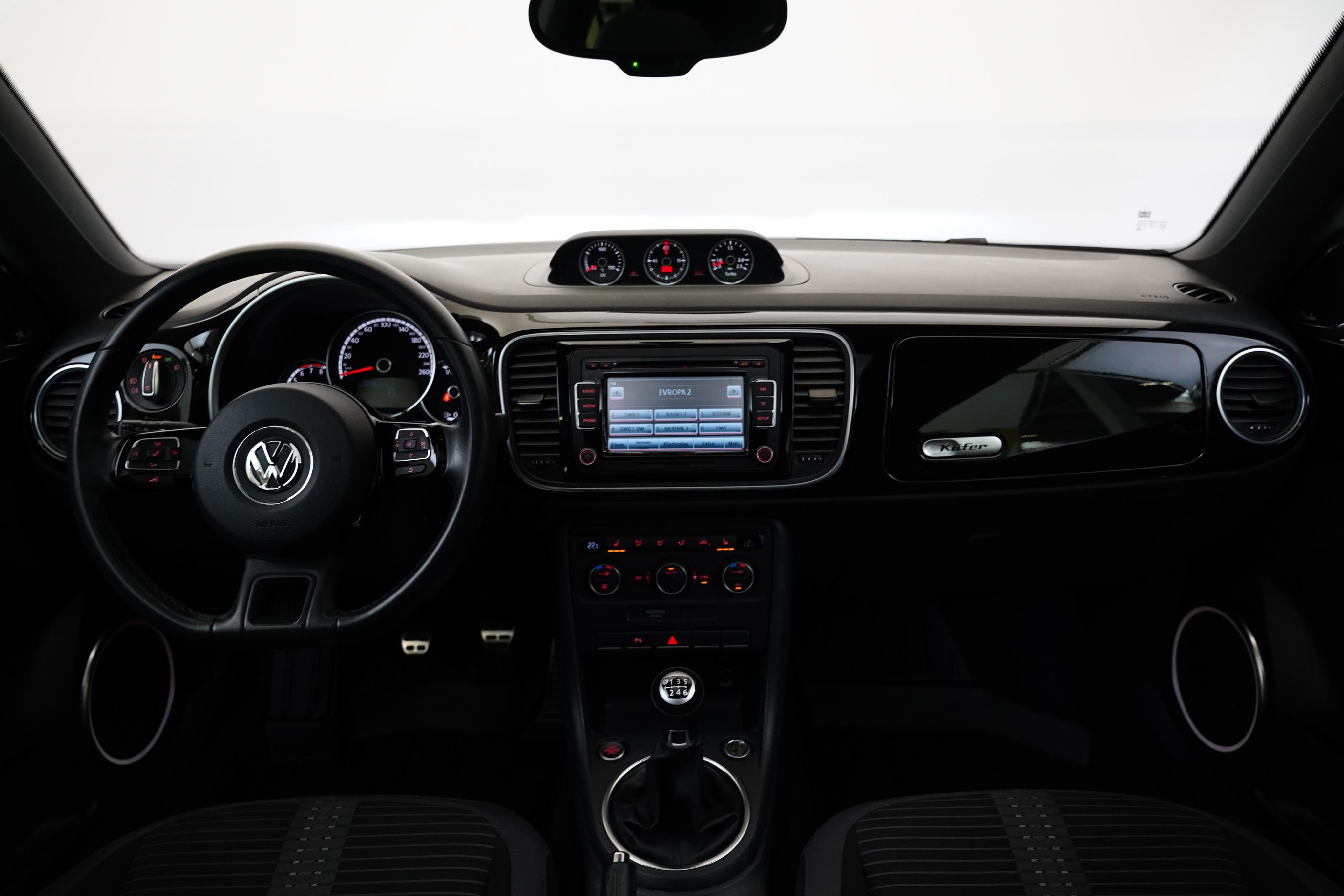 Volkswagen Beetle, 1.4 TSI 118 kW Sport - fotka 5