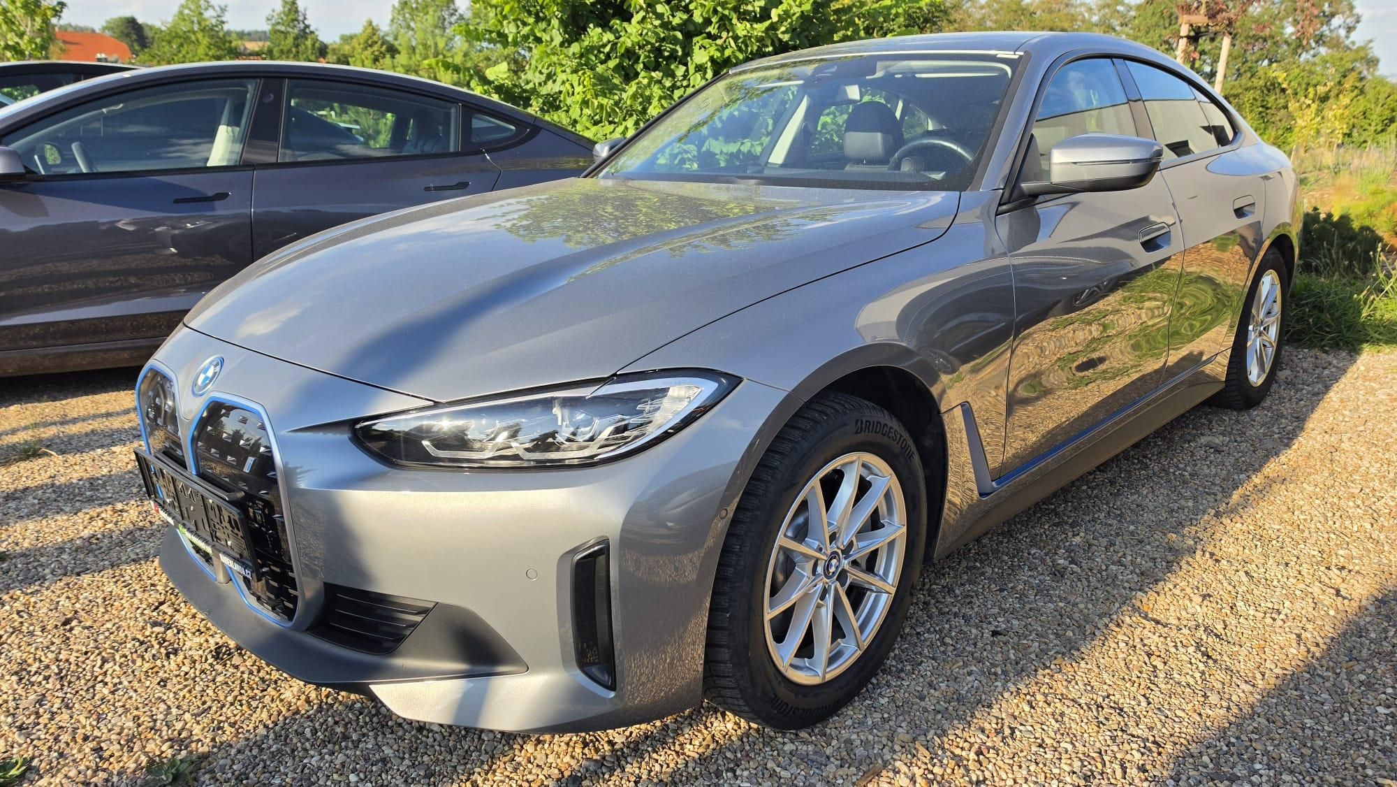 BMW i4, eDrive40 | 81 kWh - fotka 3
