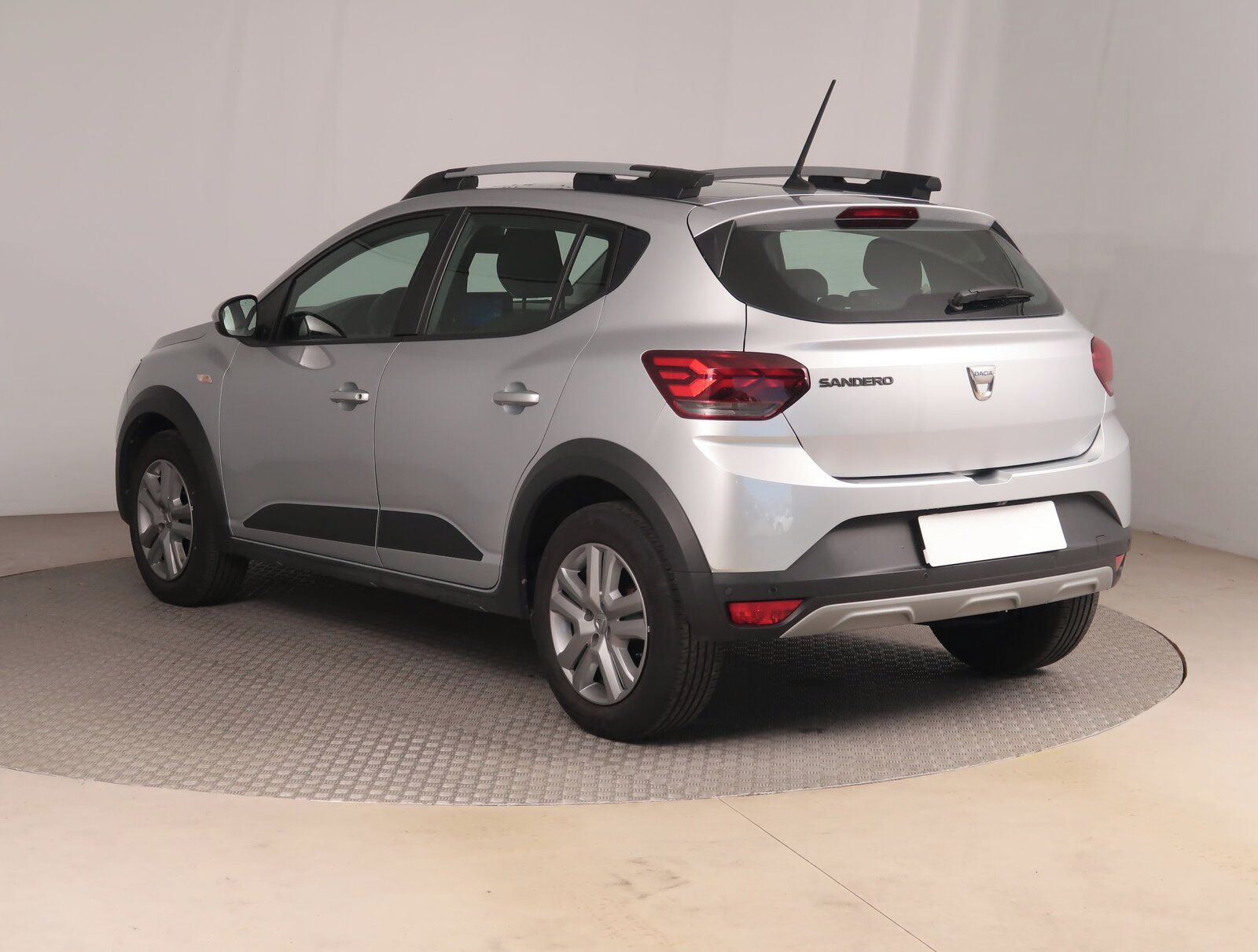 Dacia Sandero, 1.0 TCe, Stepway Expression - fotka 4