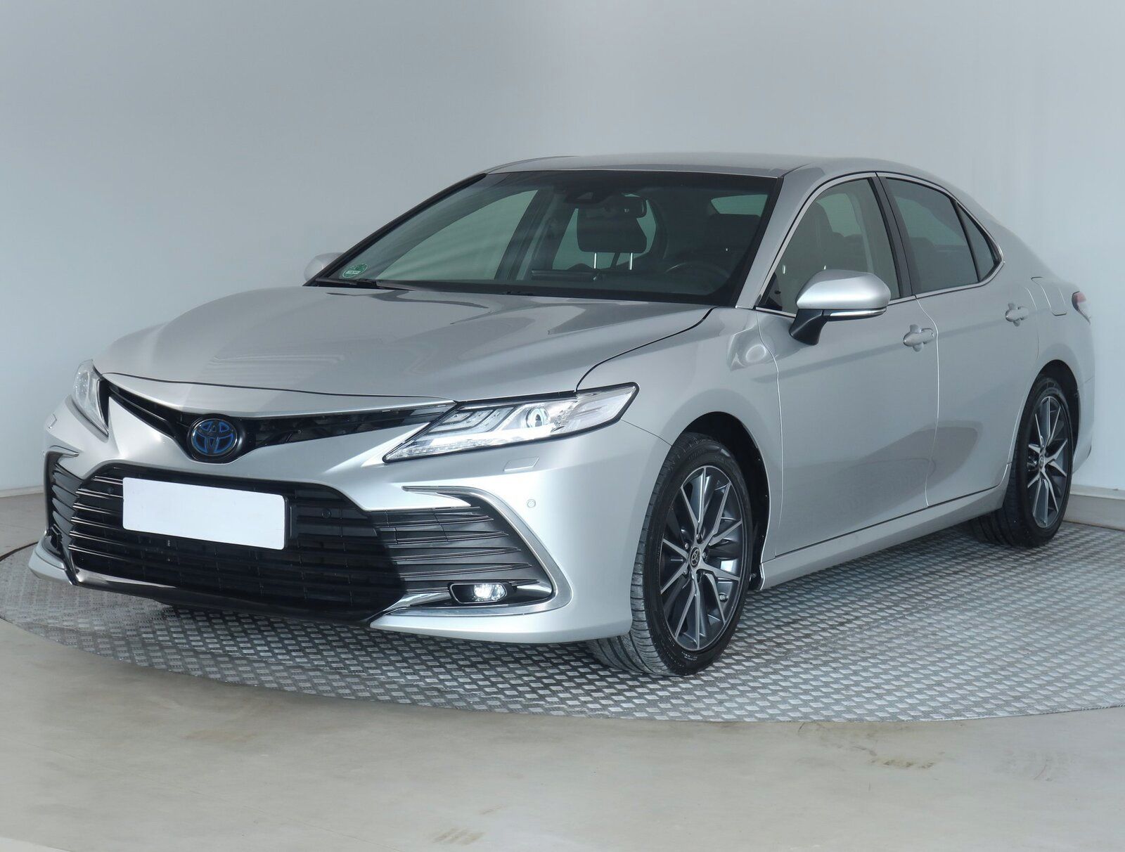 Toyota Camry, 2.5 Hybrid, Prestige, Automat - fotka 2