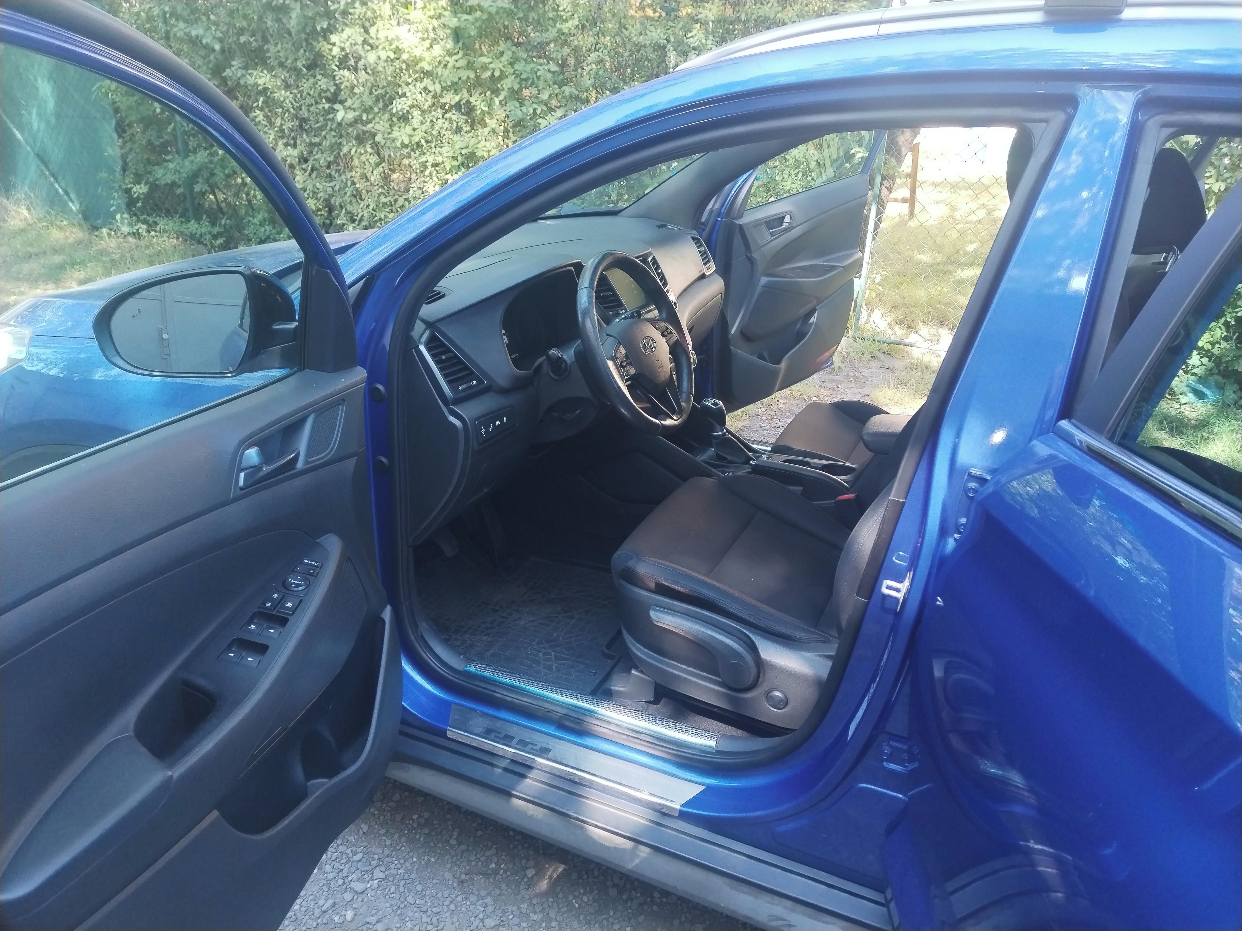 Hyundai Tucson, 2.0CRDI 135KW 4X4-1.MAJ.CR - fotka 5