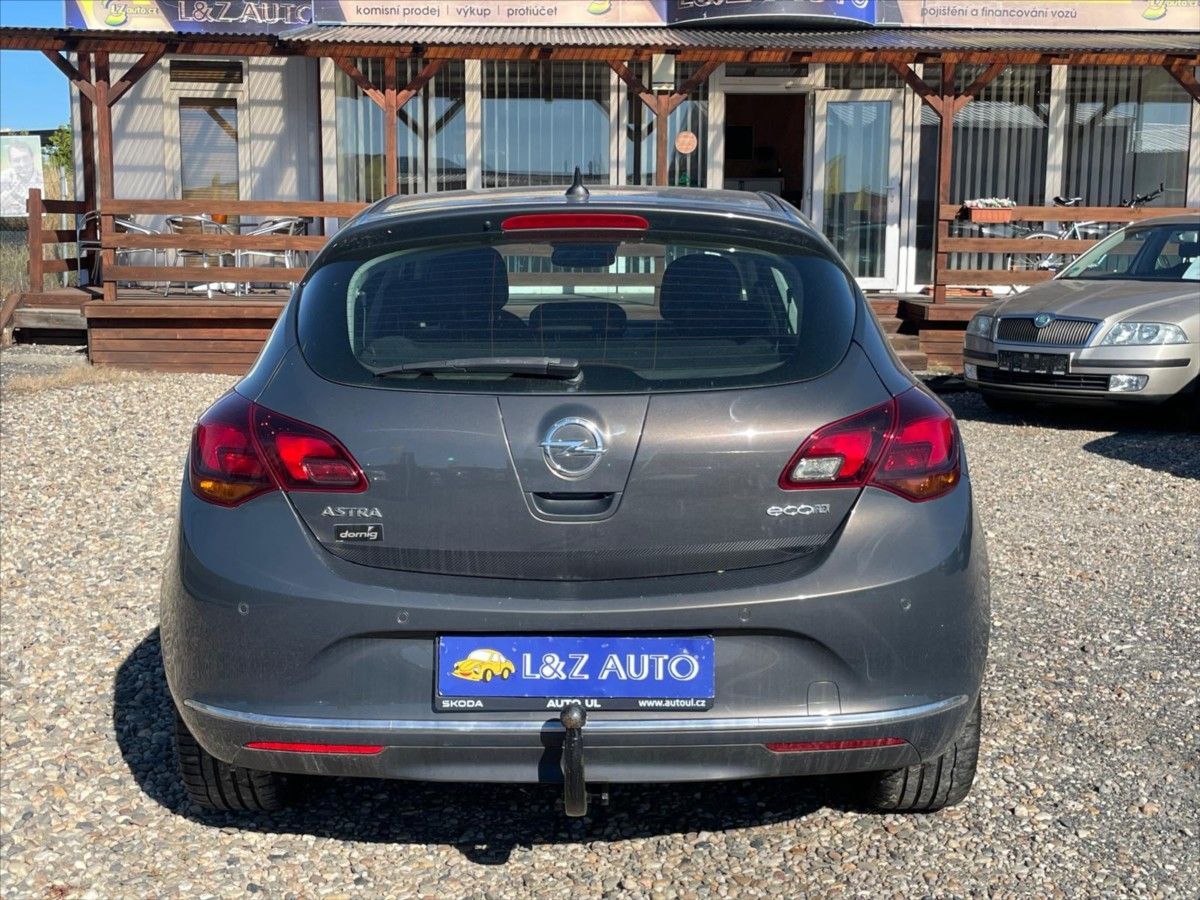 Opel Astra, 1,6 CDTi - fotka 5