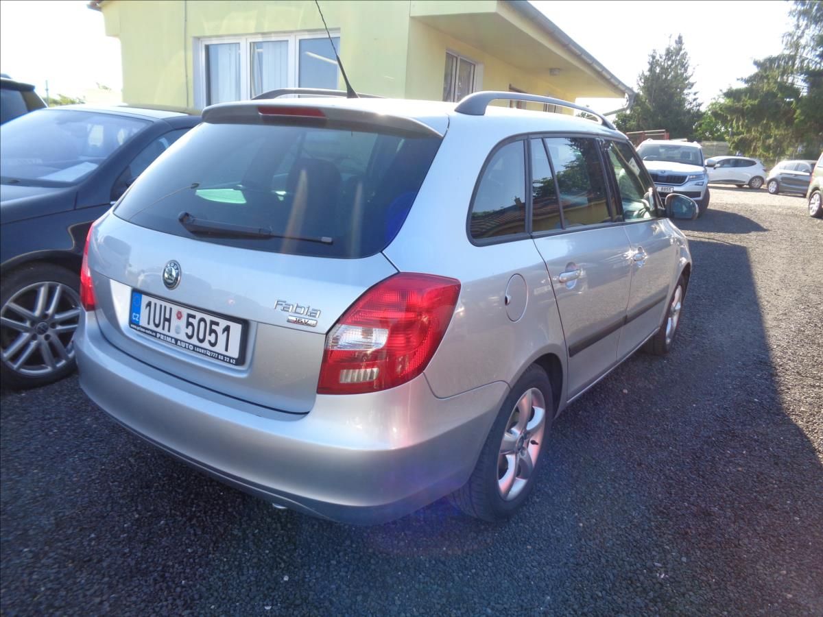 Škoda Fabia, 1,4 - fotka 4
