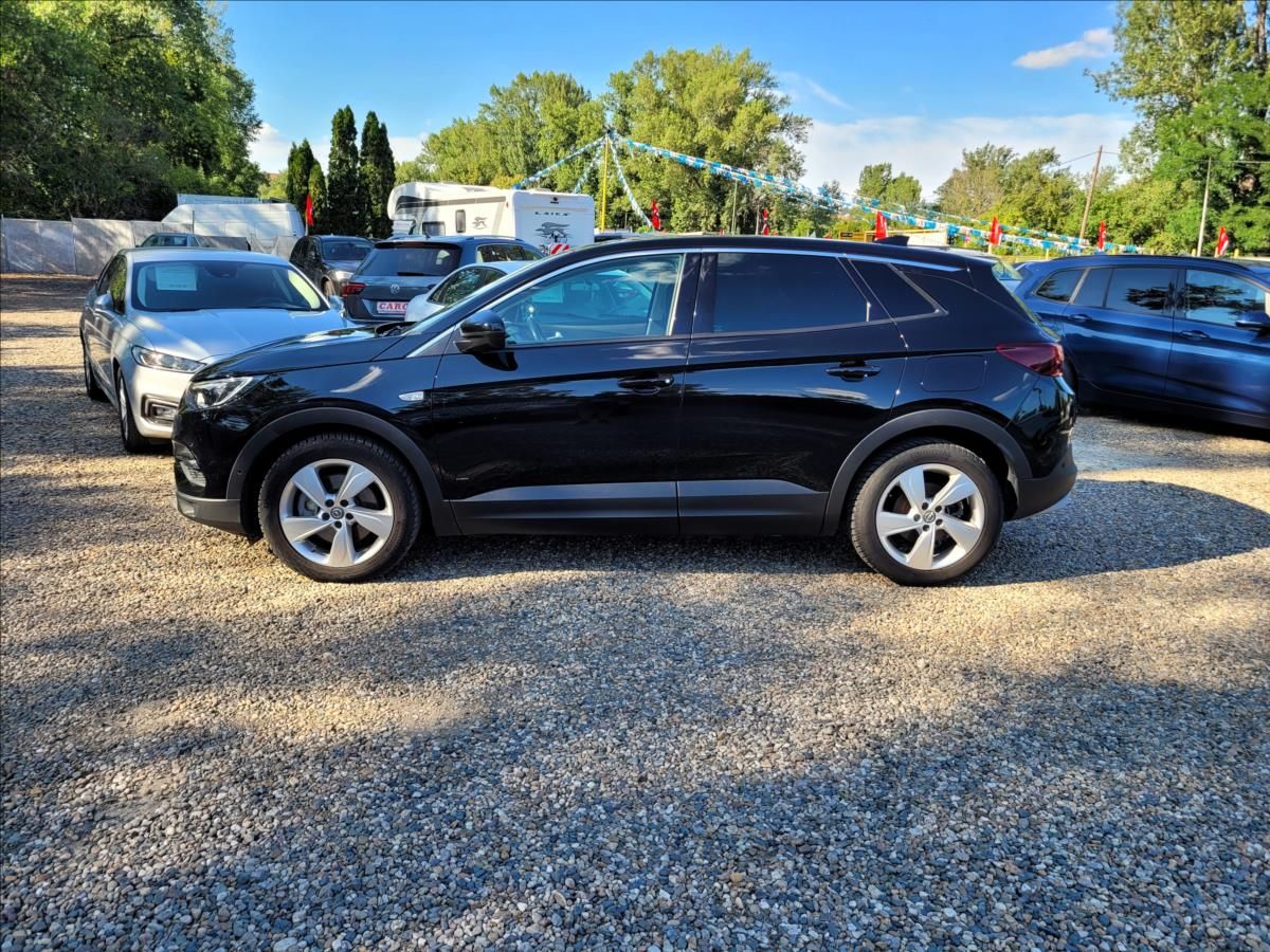 Opel Grandland X, 1,6 PHEV,E-AT,Elegance,led,nav - fotka 3