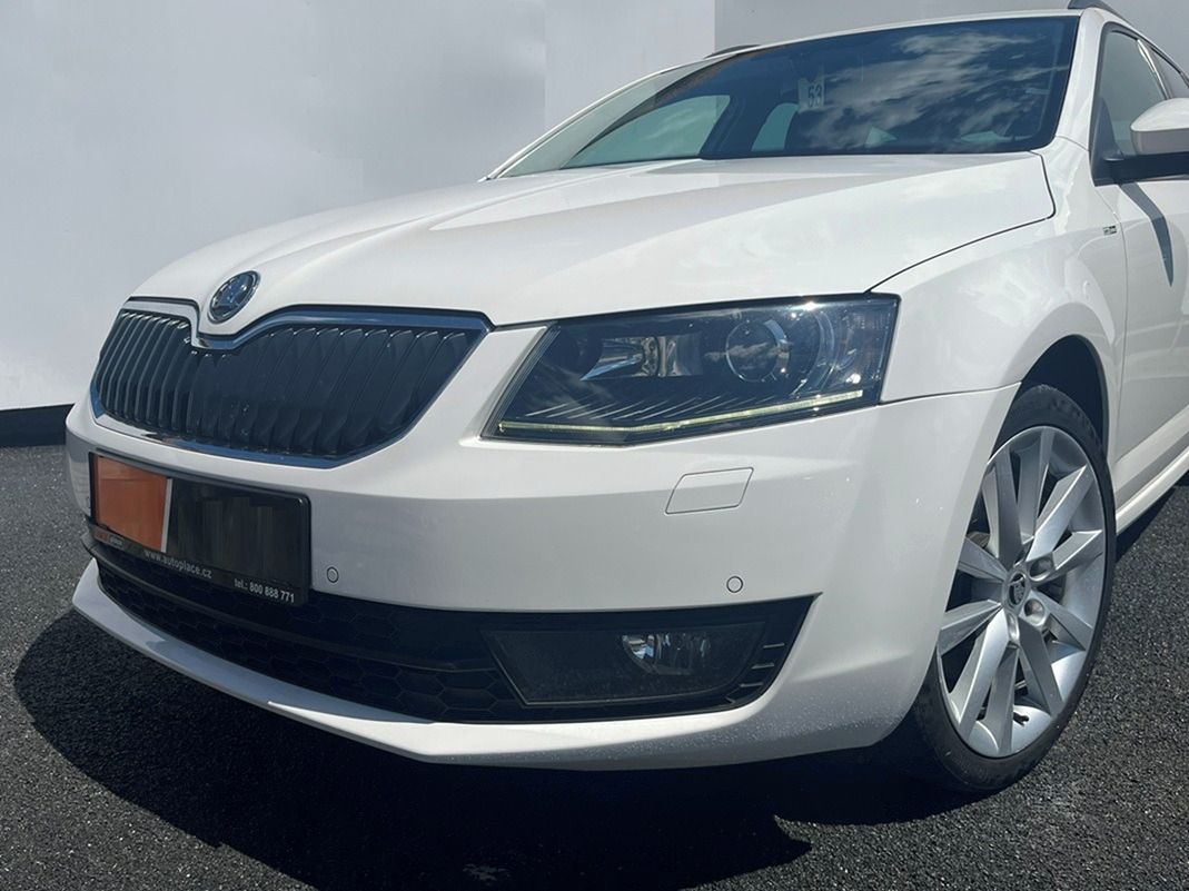 Škoda Octavia, 1.8TSI Alcantara, Key Less,DPH - fotka 2