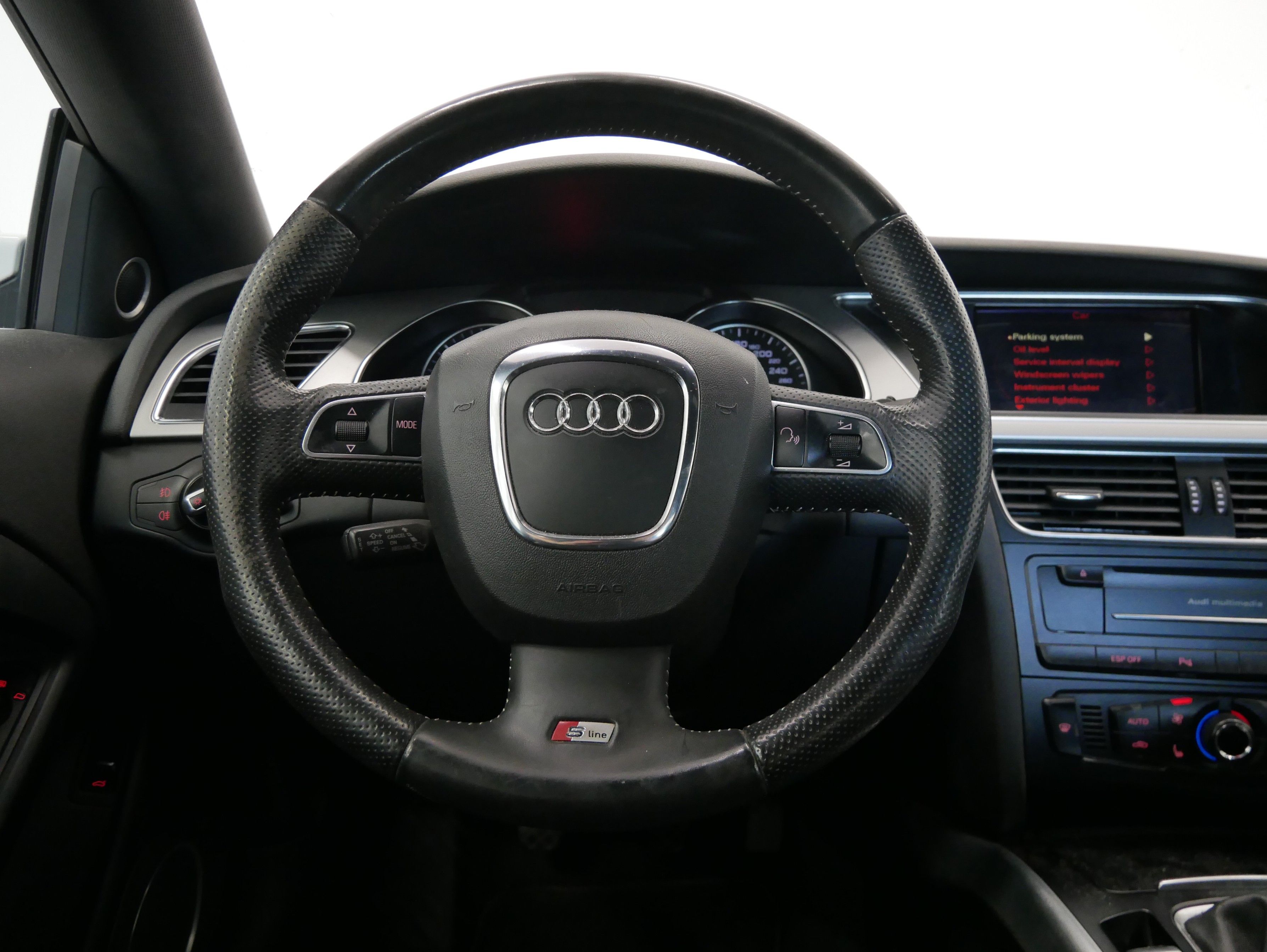 Audi A5, 2.0 TDI 125 kW - fotka 6