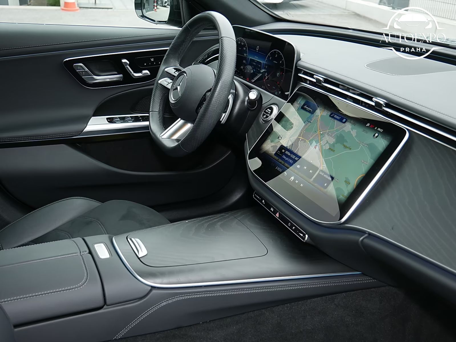 Mercedes-Benz Třídy E, d 4MATIC +AMG* - fotka 6