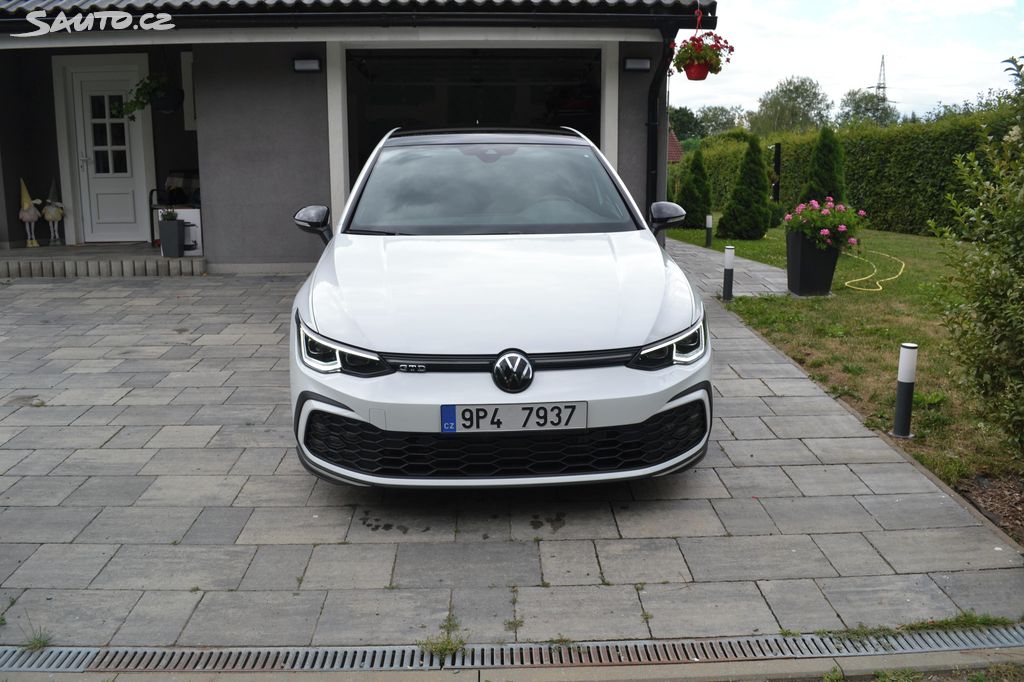 Volkswagen Golf, GTD ČR DPH TOP STAV HARMAN KAR