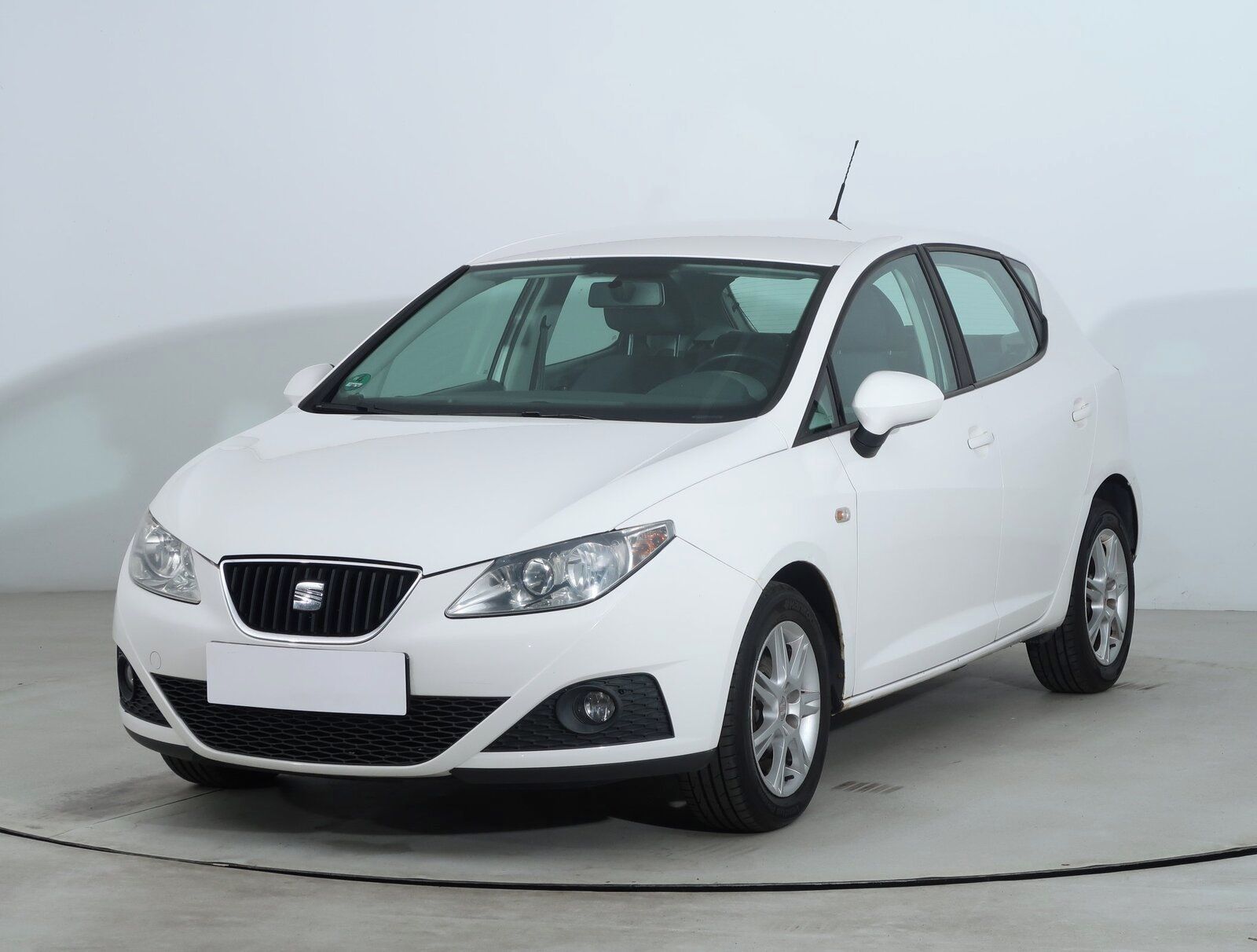 Seat Ibiza, 1.4 16V, po STK - fotka 2