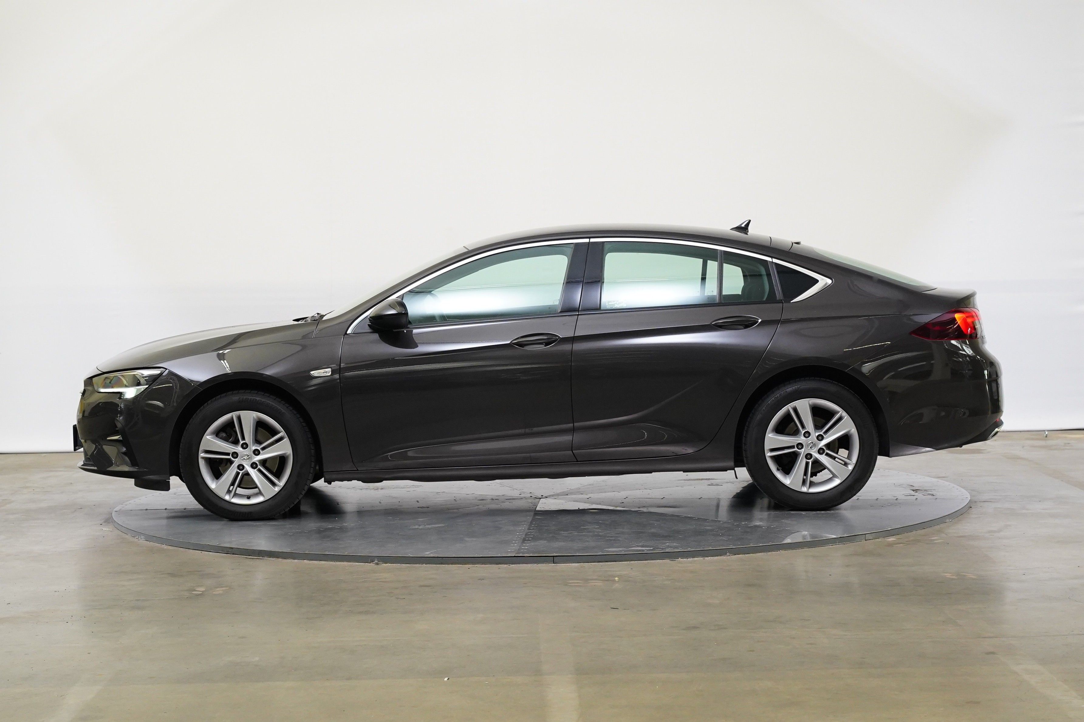 Opel Insignia, 2.0 CDTI 128 kW - fotka 3