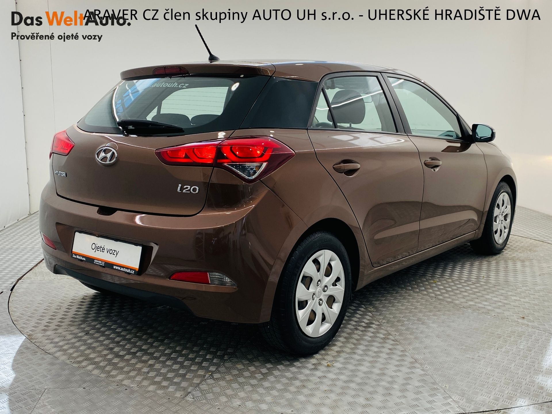 Hyundai i20, 1.25i 55kW 1. Majitel - fotka 2