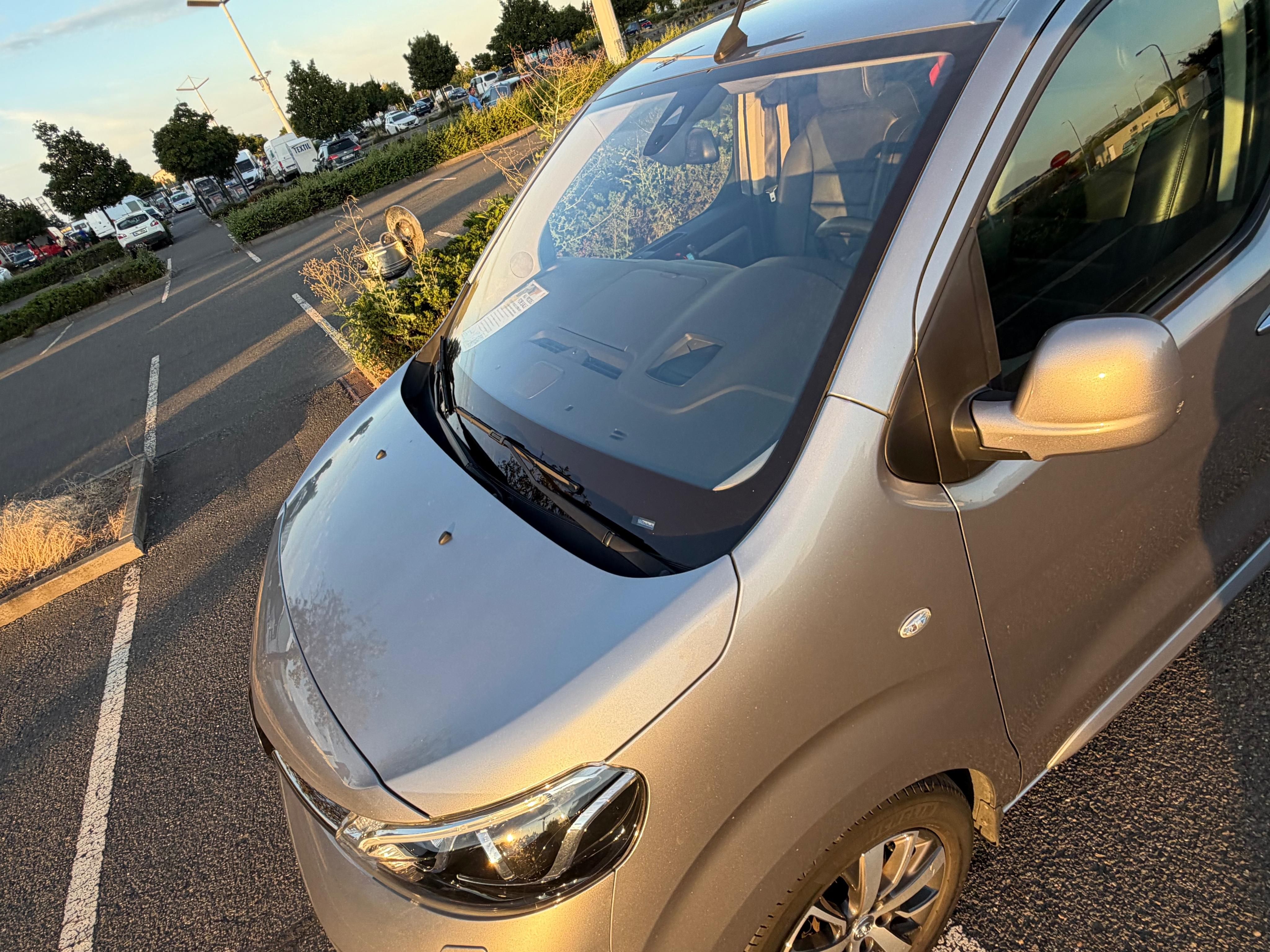 Toyota Proace Verso, VIP L1,Webasto,tažné,panorama - fotka 6