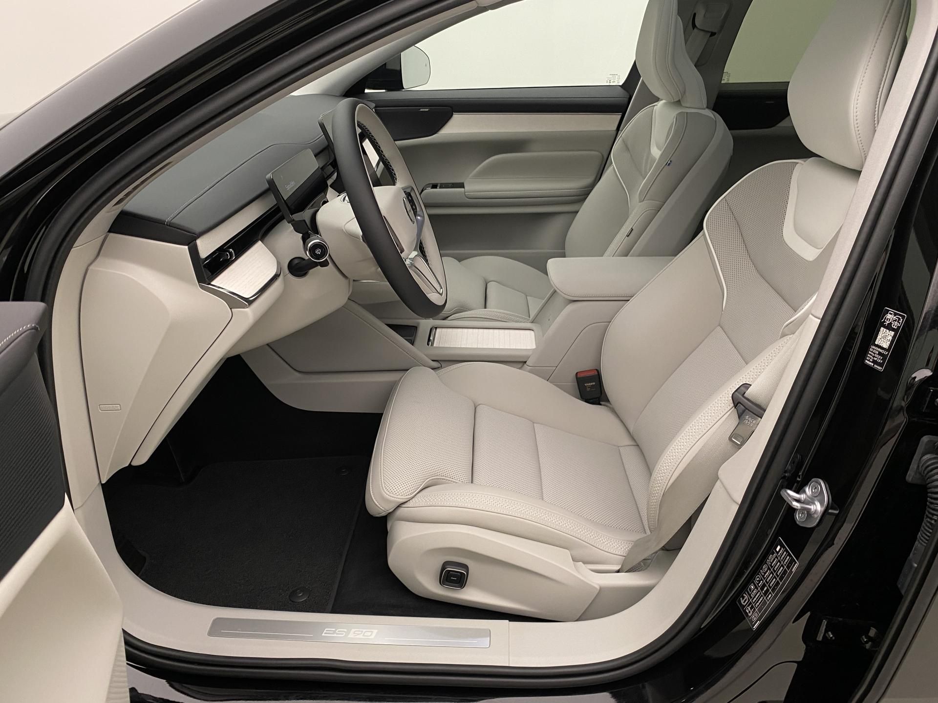 Volvo ES90, PURE ELECTRIC EXT.SINGLE ULTRA - fotka 3