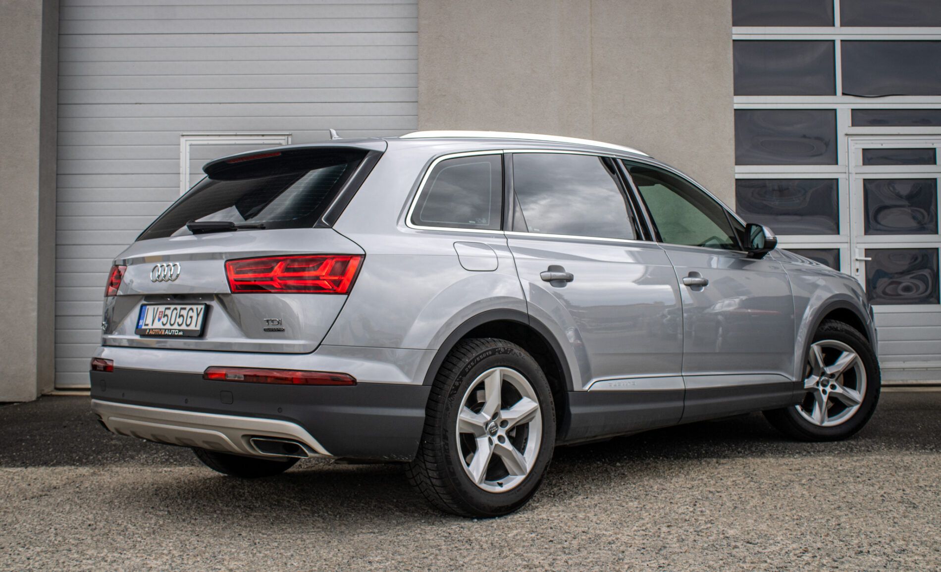 Audi Q7 - fotka 6