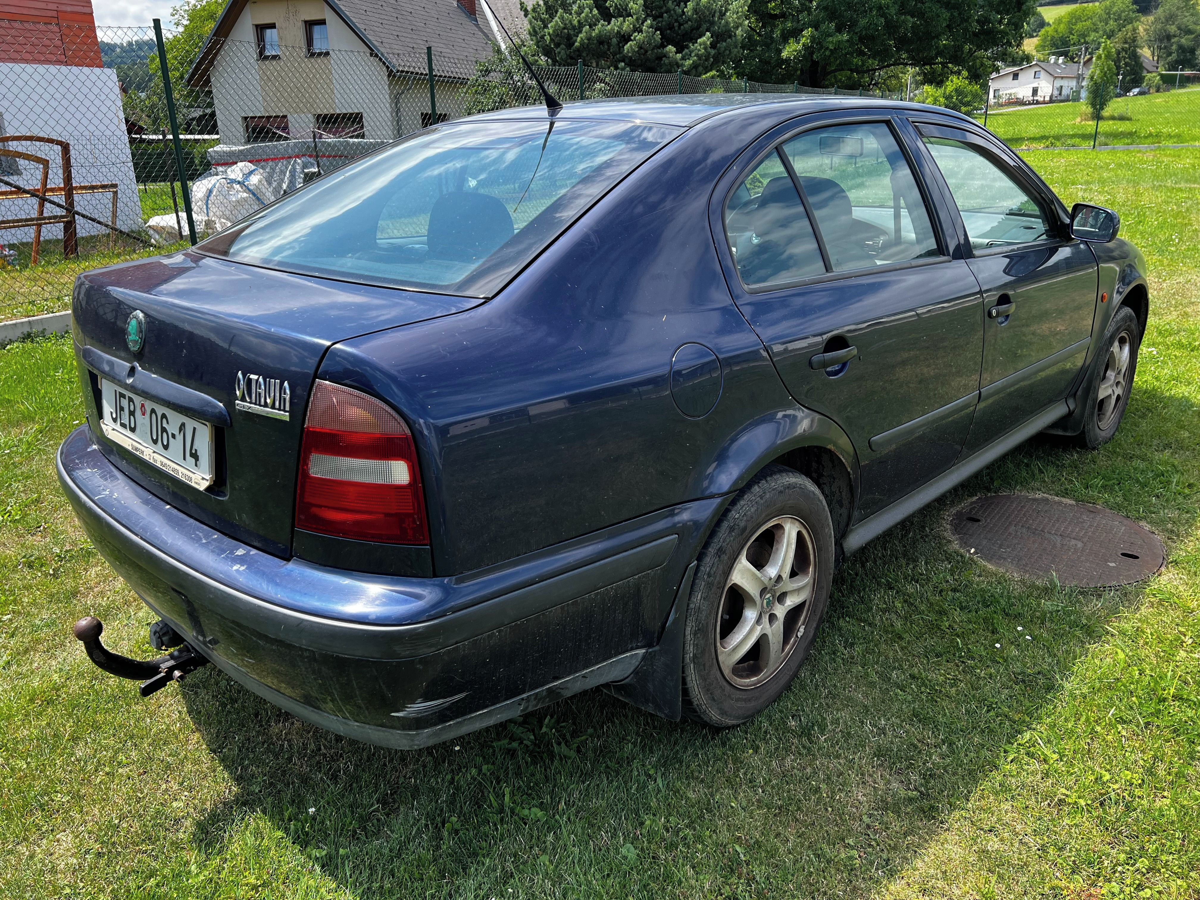 Škoda Octavia, 1.6i + ZIMNÍ KOLA  TAŽNÉ ZAŘ. - fotka 5
