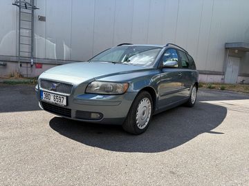 Volvo V50 2.4i 125 kW, manuál