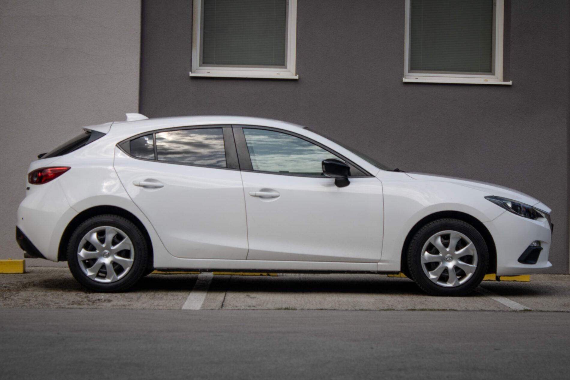 Mazda 3 - fotka 5