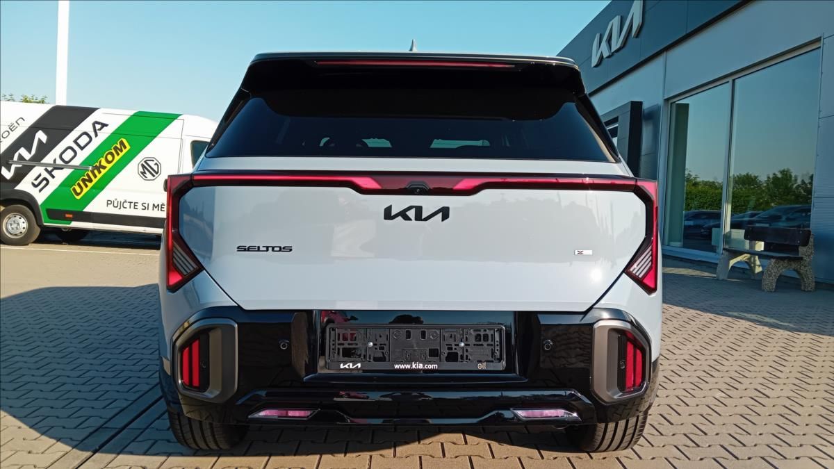 Kia Seltos, 1,6 T-GDi 4x2 X-LINE 7DCT - fotka 5