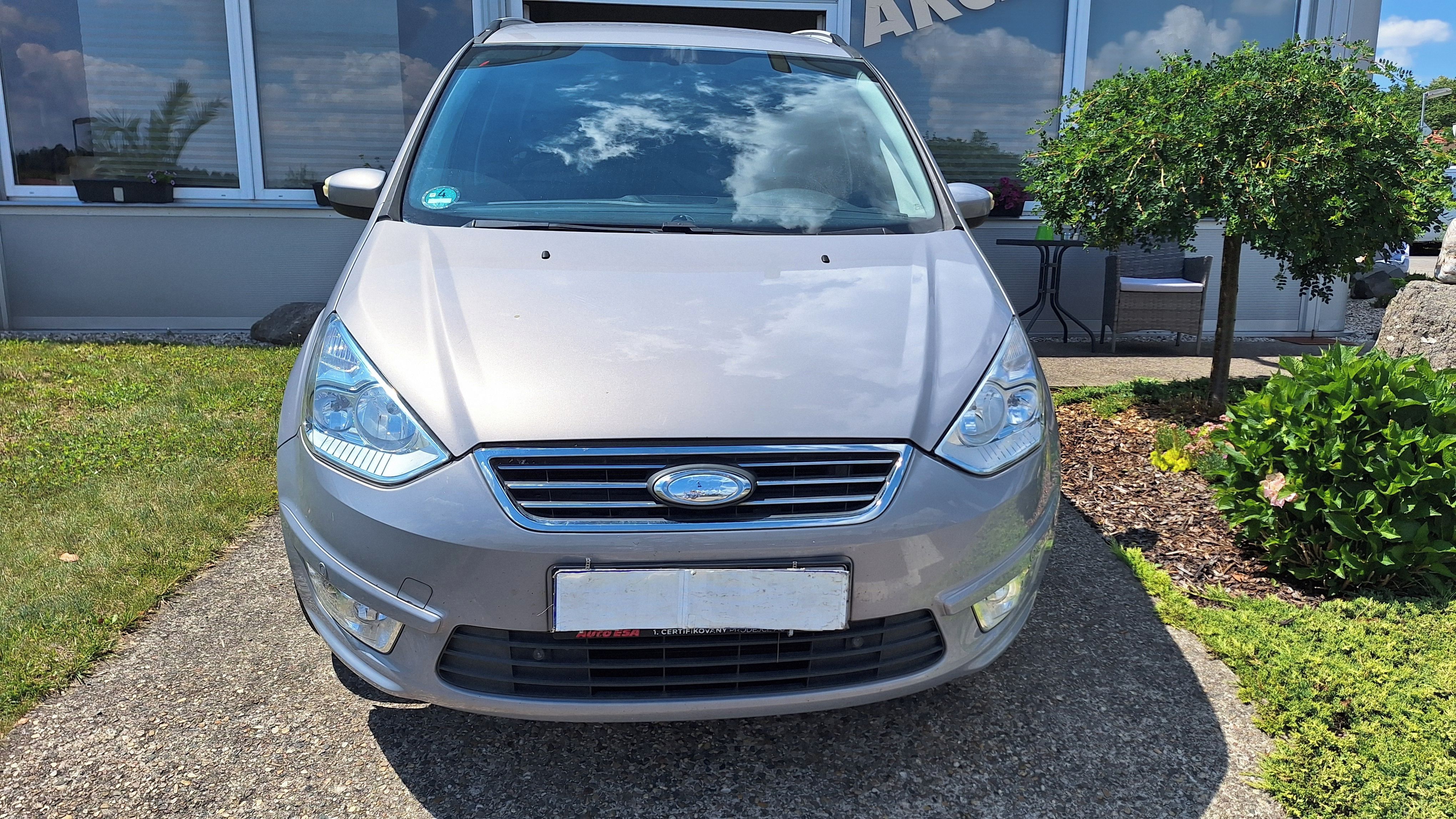 Ford Galaxy, NOVÁ STK, ZACHOVALÝ - fotka 2