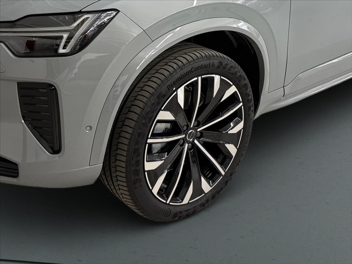 Volvo XC90, 2,0  B5 Plus Dark - fotka 6