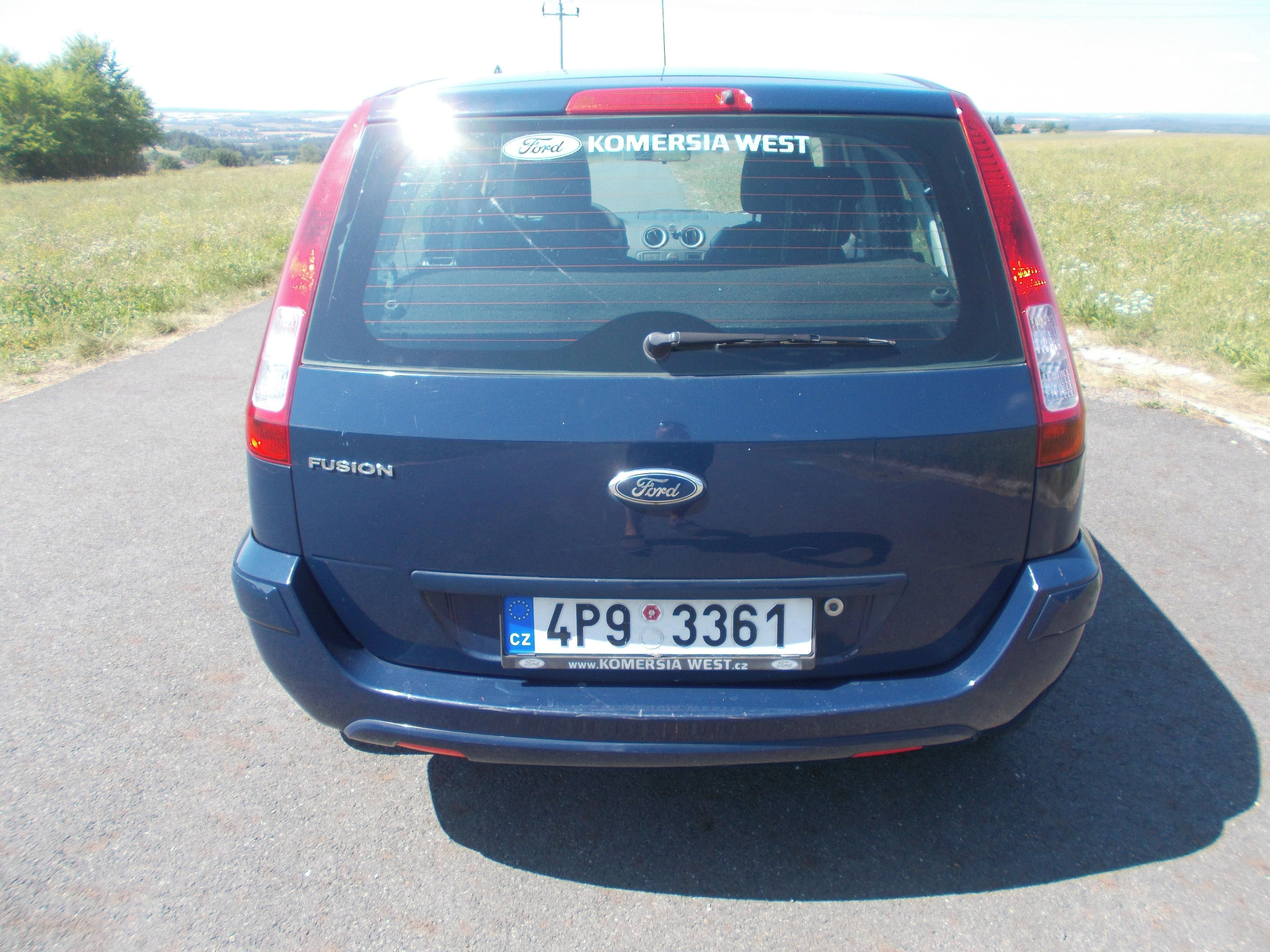 Ford Fusion, 1,4 59 KW - fotka 4