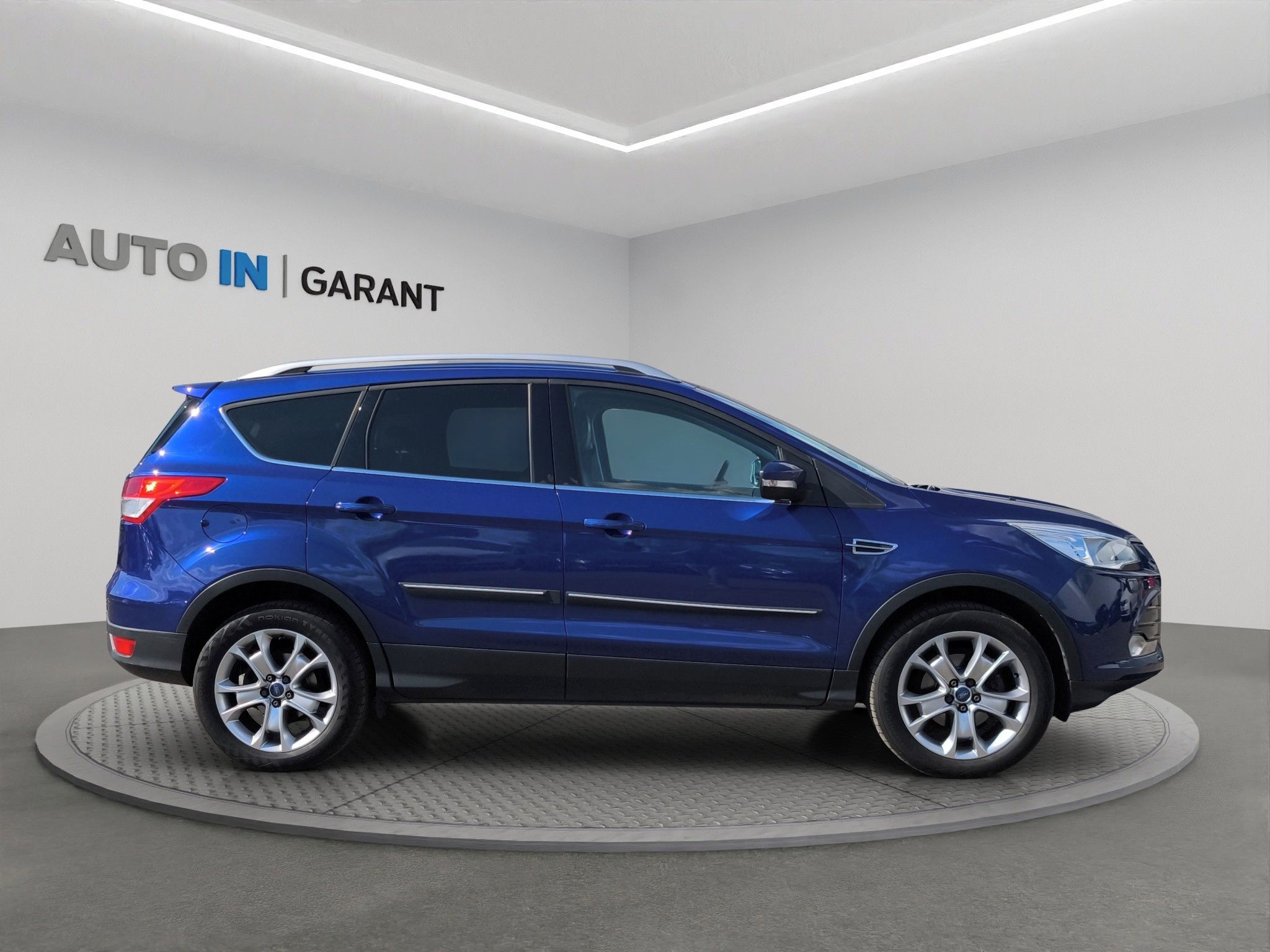 Ford Kuga, 1.5 EcoBoost 110kW, Serv. knih - fotka 4