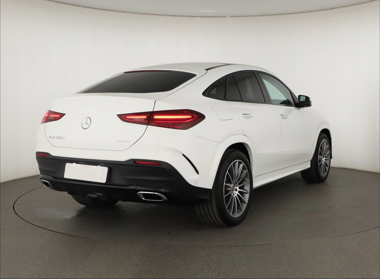 Mercedes-Benz GLE, Coupe 300 d 4MATIC - fotka 5