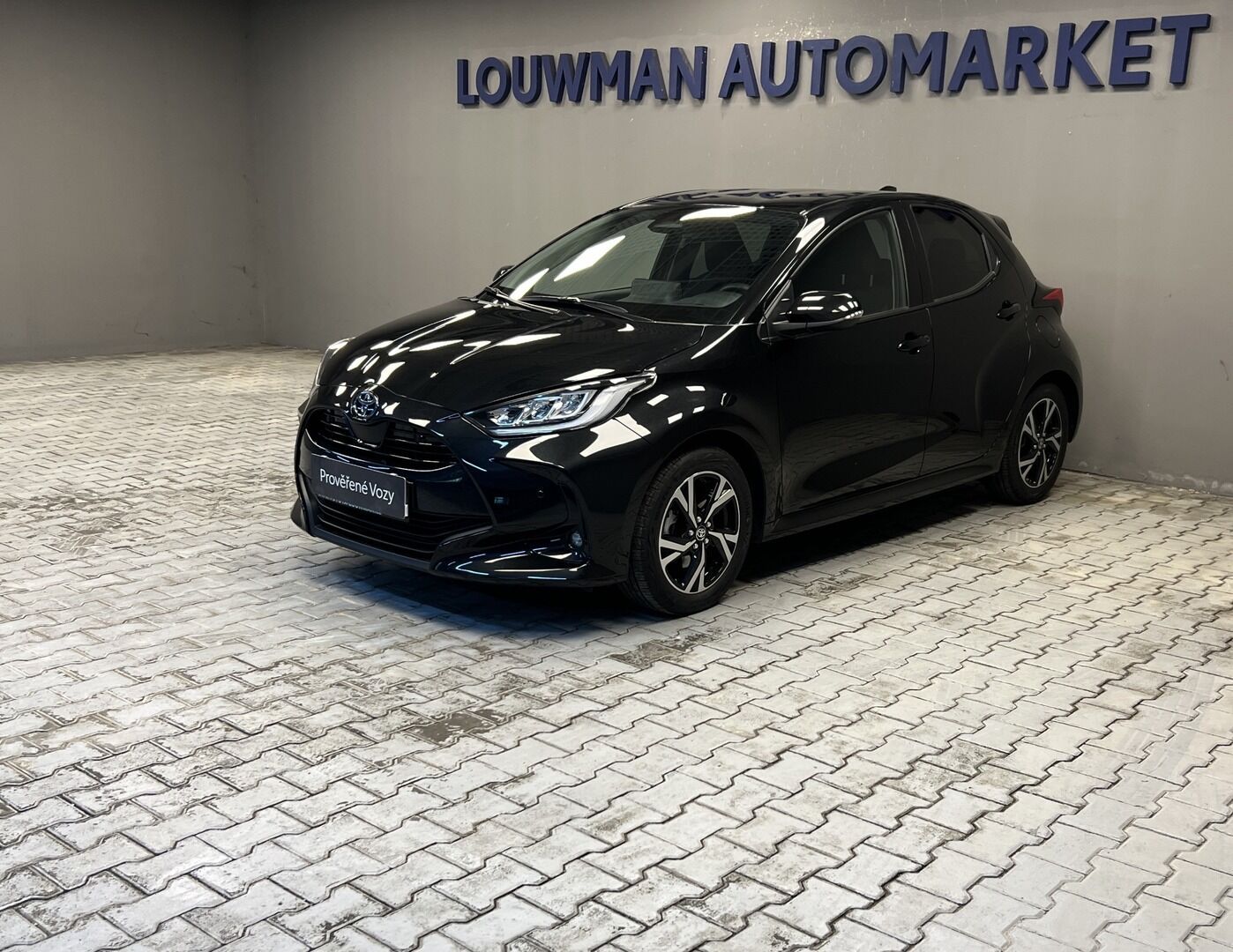 Toyota Yaris, STYLE